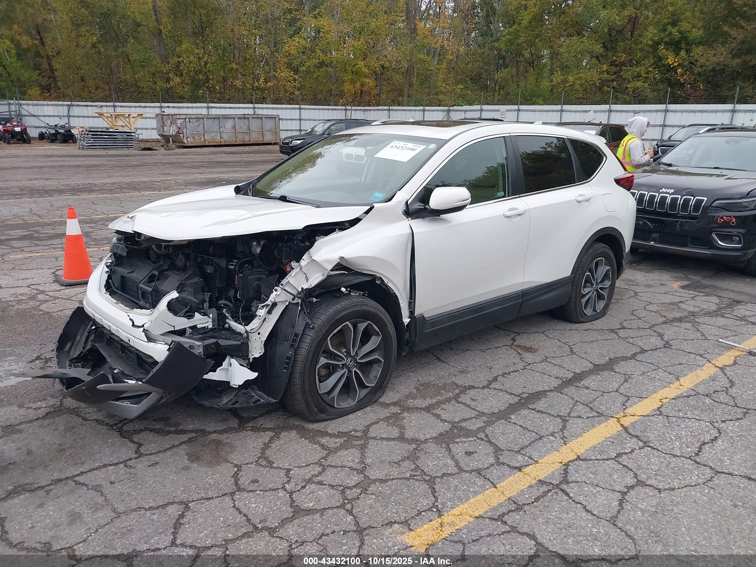 HONDA CR-V image 2