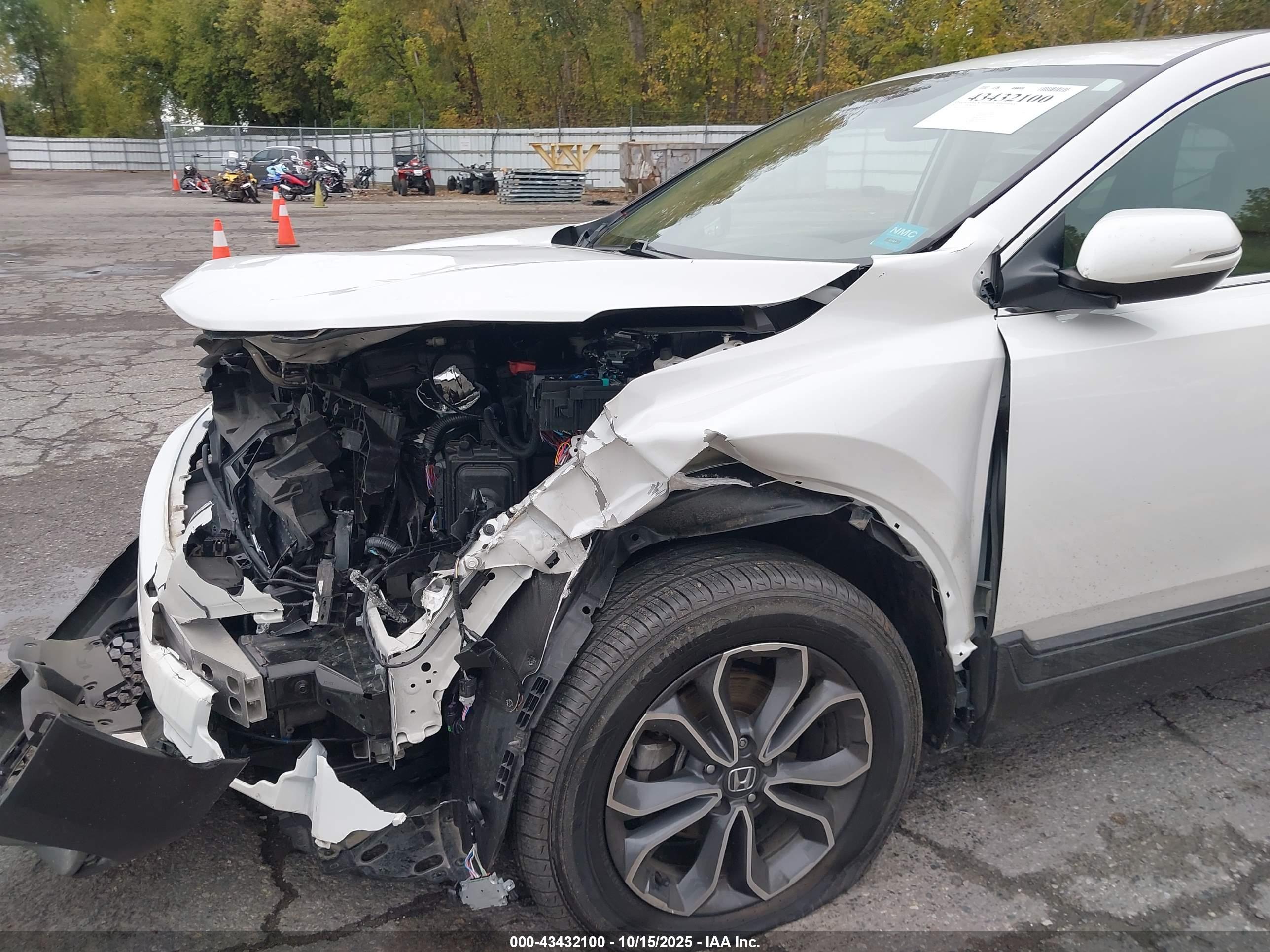HONDA CR-V image 6