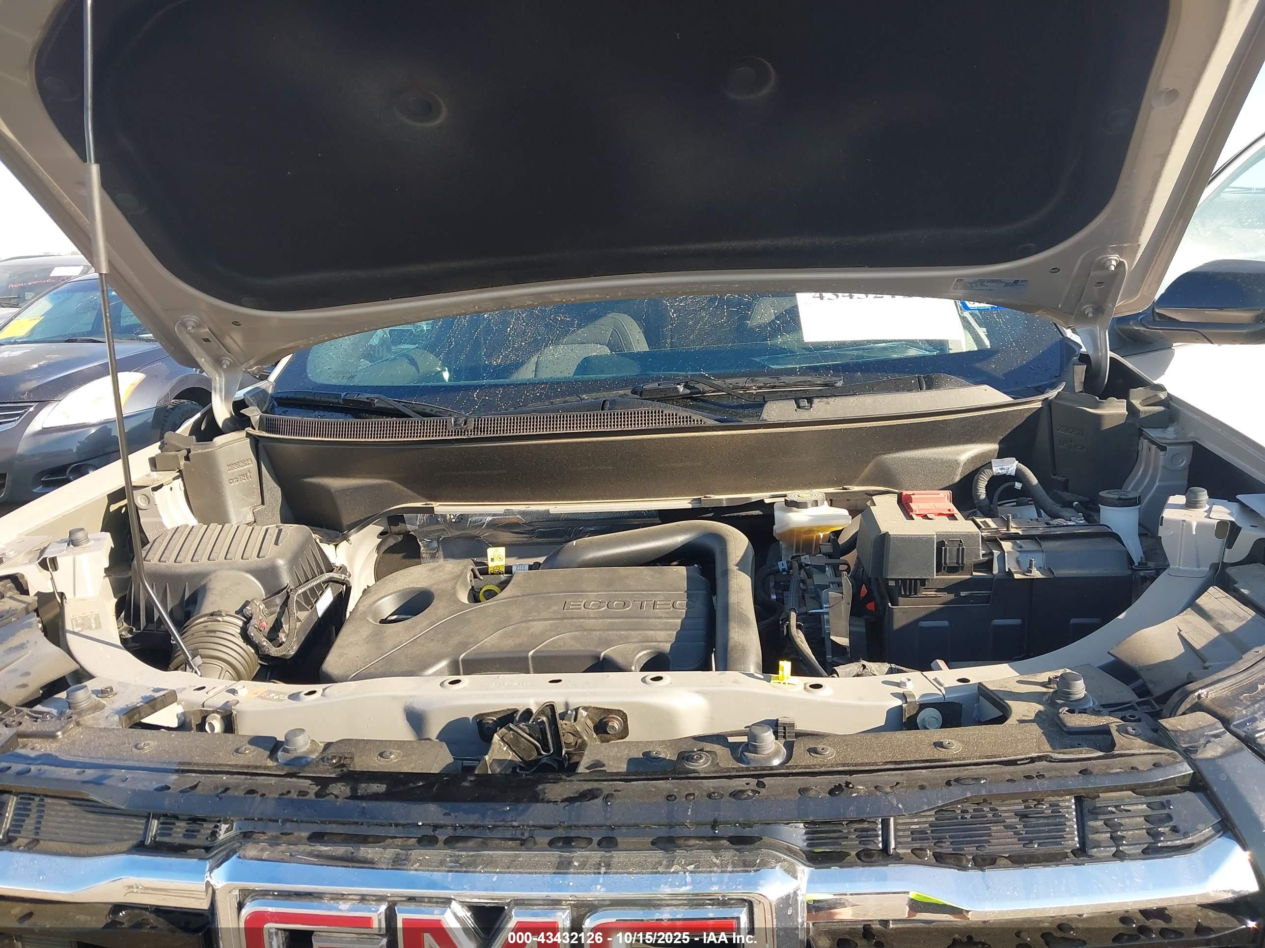 GMC TERRAIN image 10