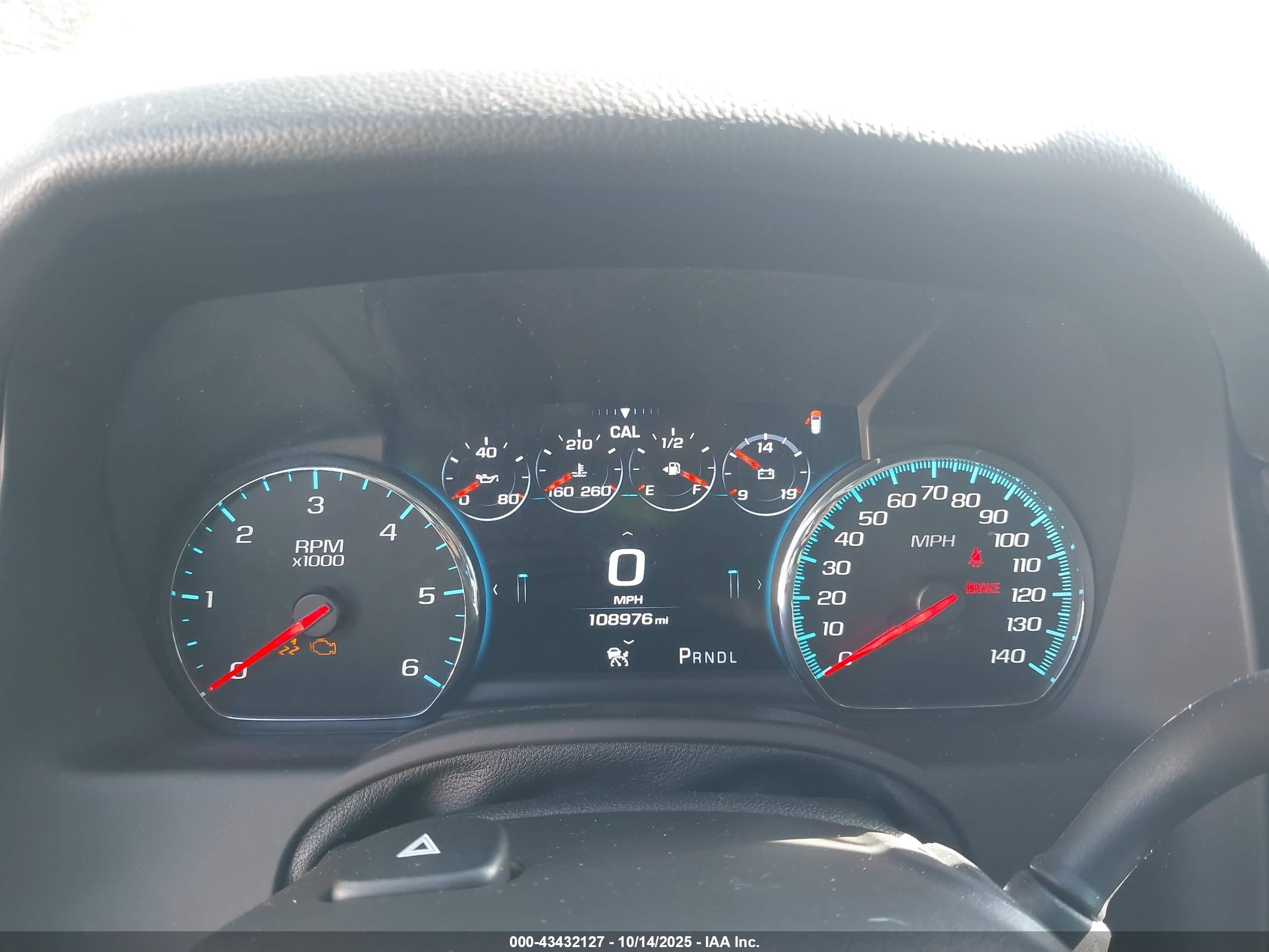 GMC YUKON image 7