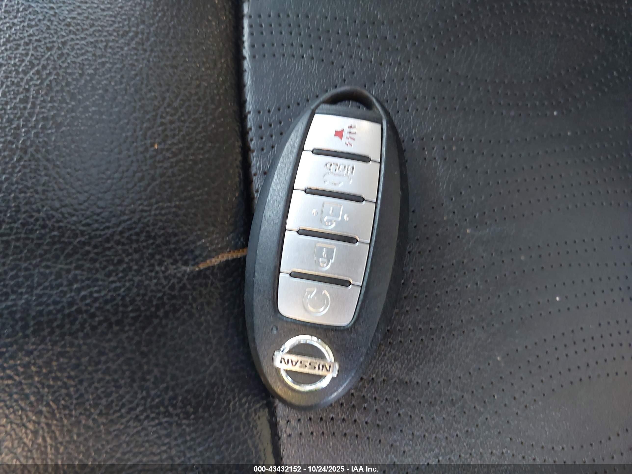 NISSAN ALTIMA image 11