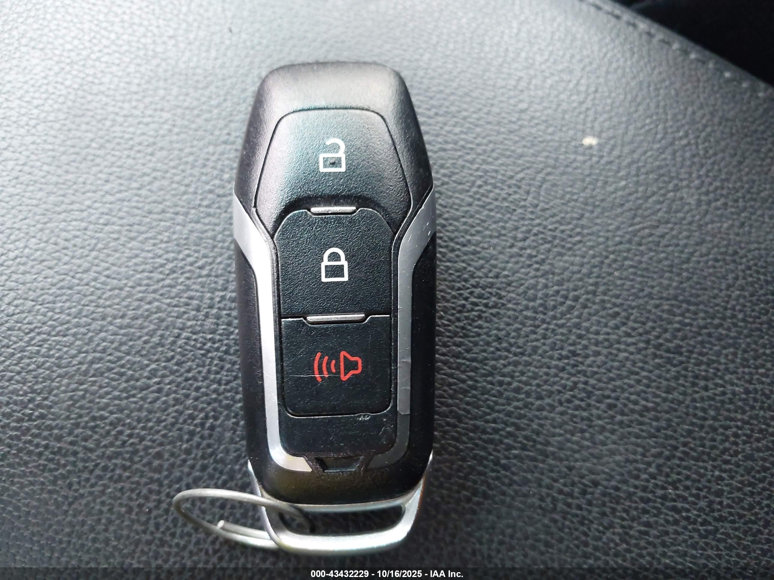 FORD EXPLORER image 11