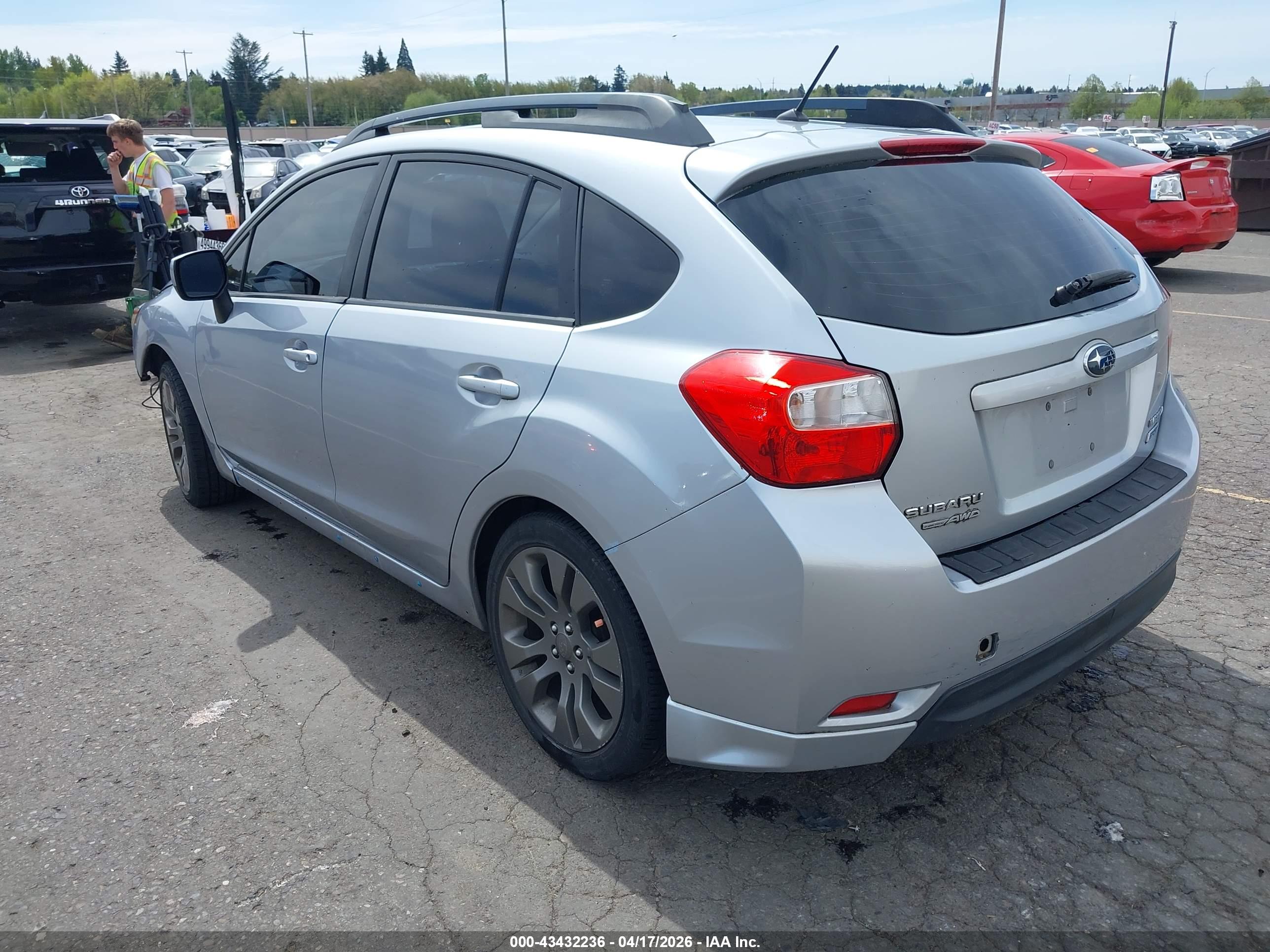 SUBARU IMPREZA image 3