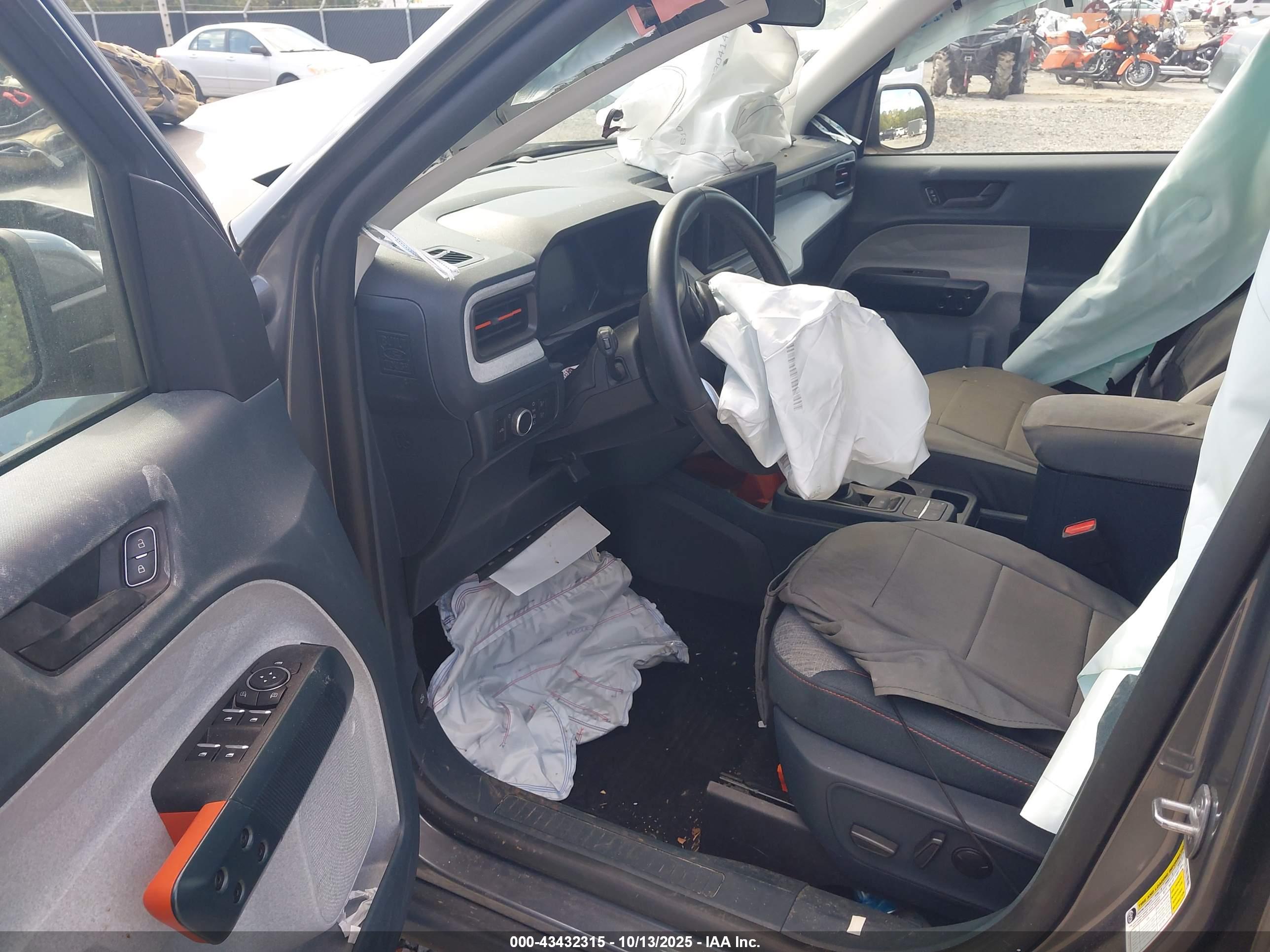 FORD MAVERICK image 5