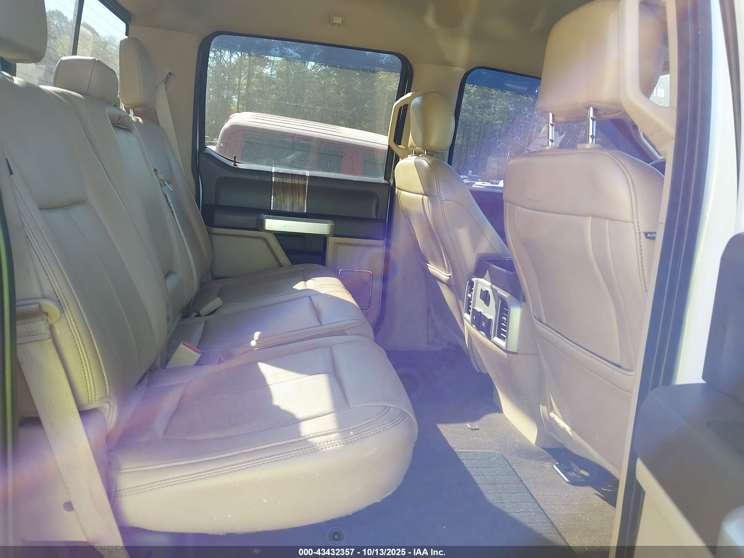 FORD F-150 image 8
