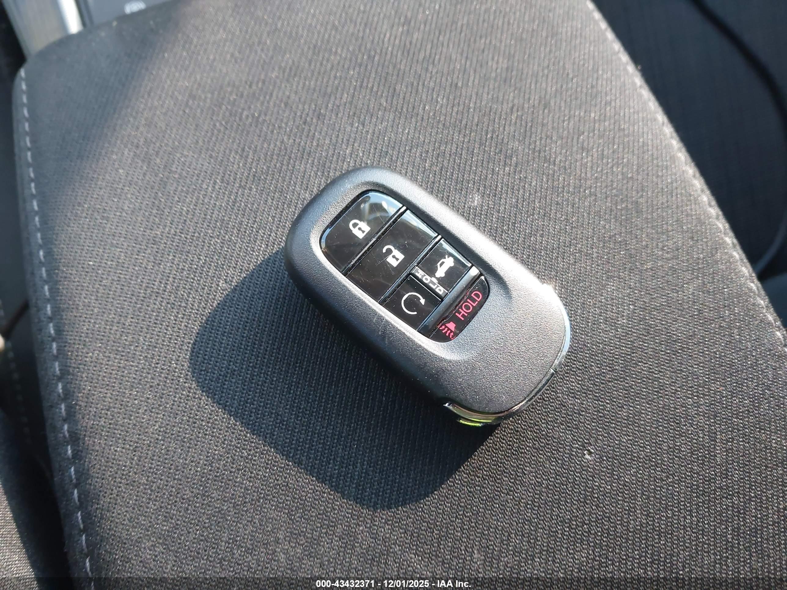 HONDA CIVIC image 11