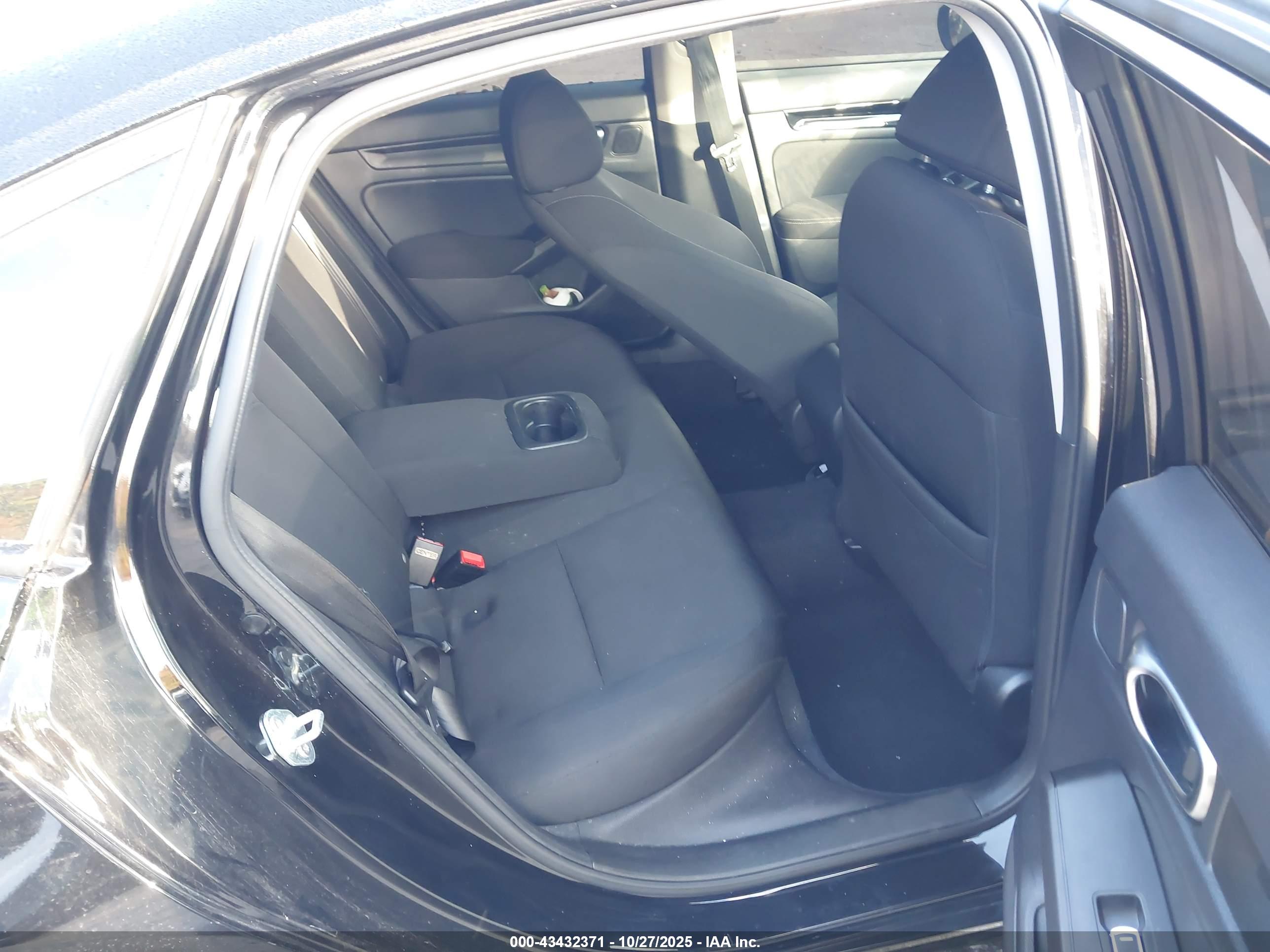 HONDA CIVIC image 8