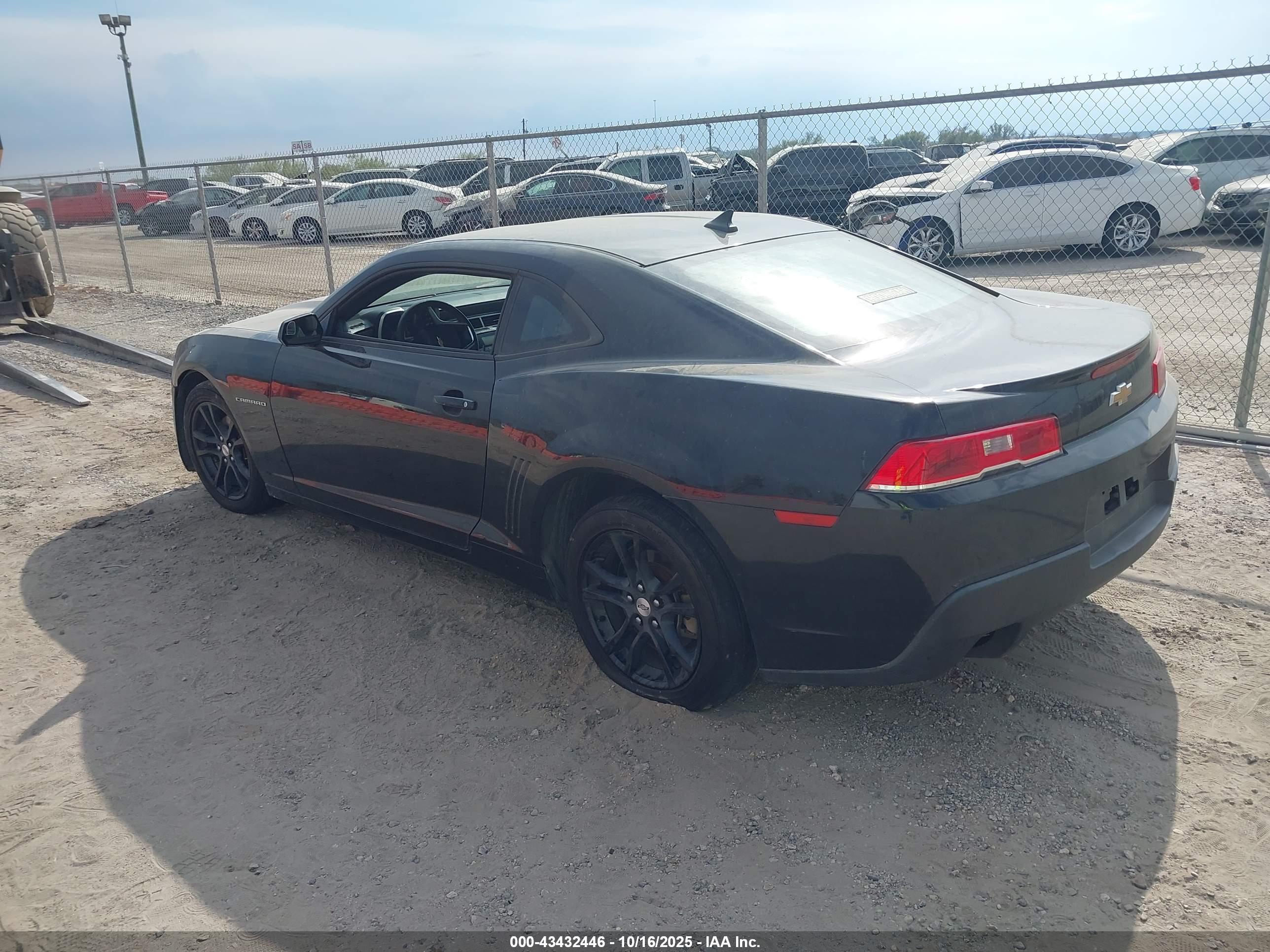 CHEVROLET CAMARO image 3