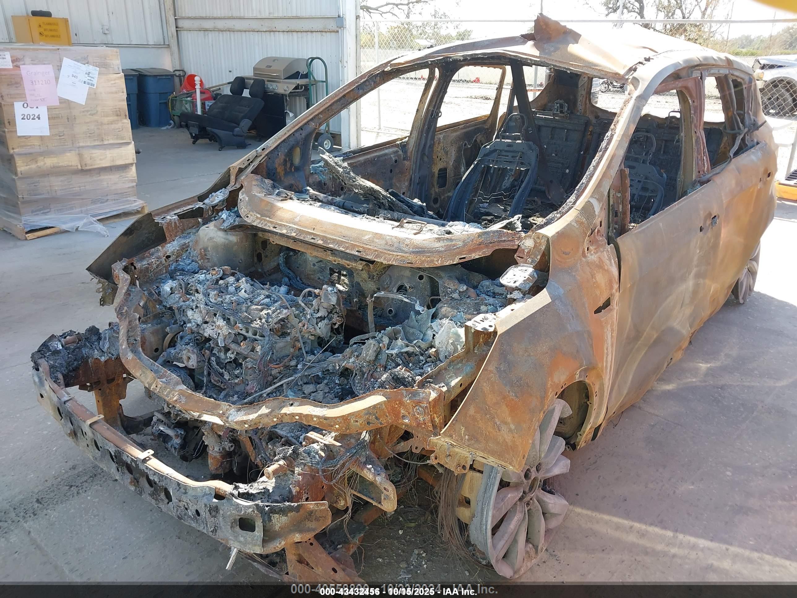 FORD ESCAPE image 6