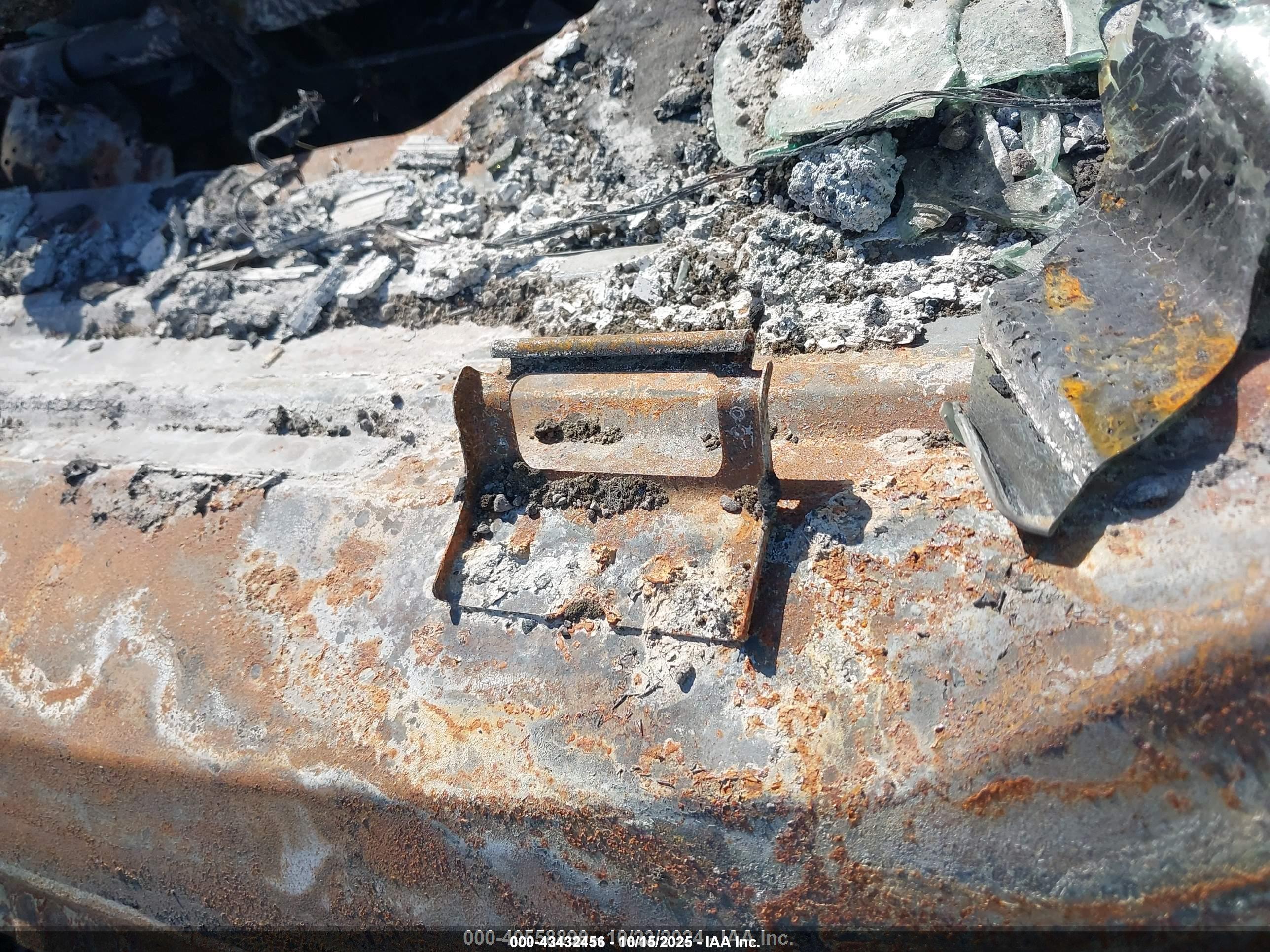 FORD ESCAPE image 9
