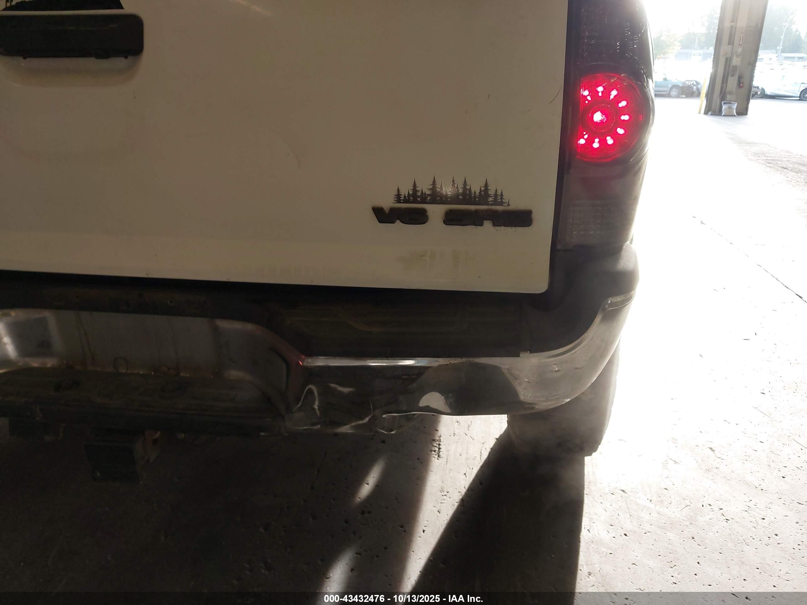 TOYOTA TACOMA image 6