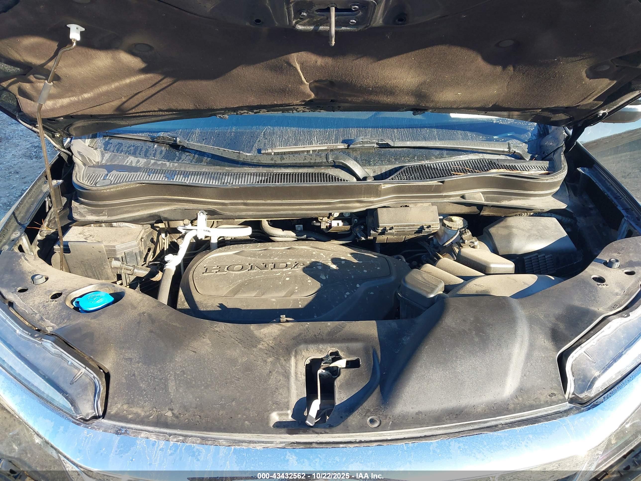 HONDA PILOT image 10