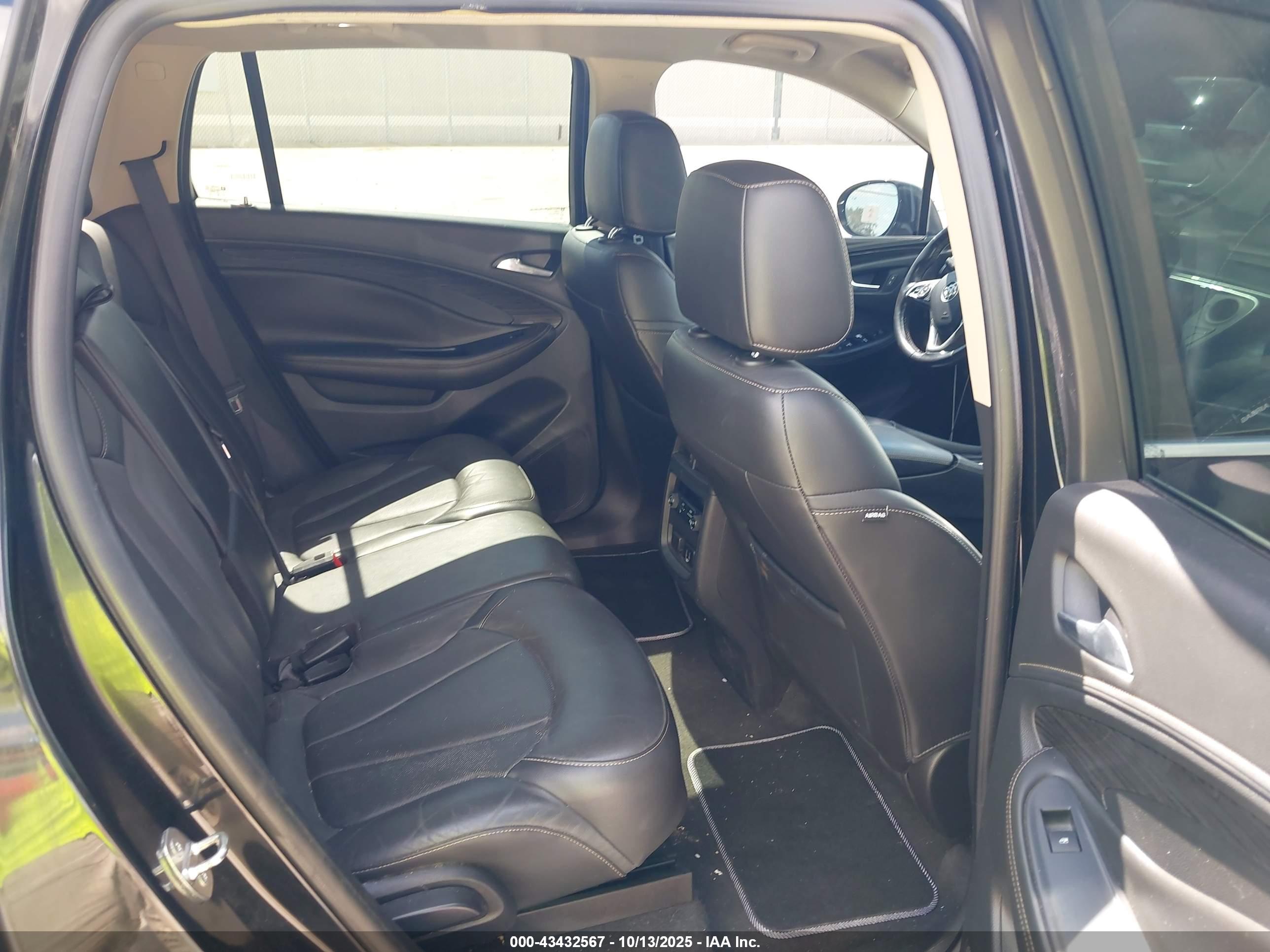 BUICK ENVISION image 8