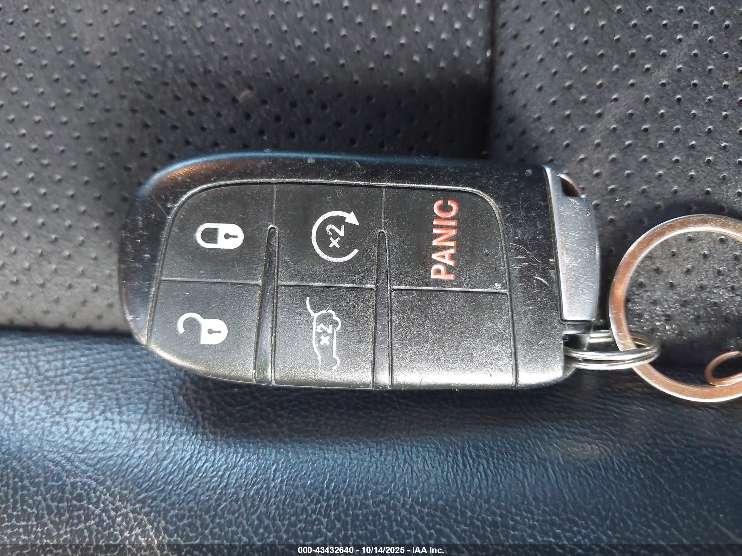 DODGE DURANGO image 11