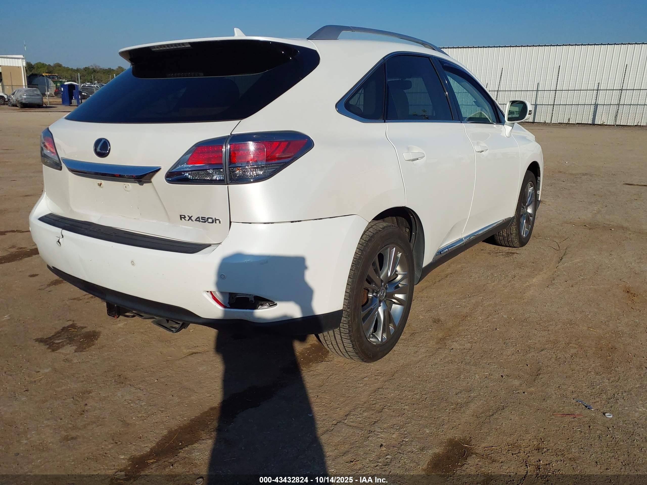 LEXUS RX image 4