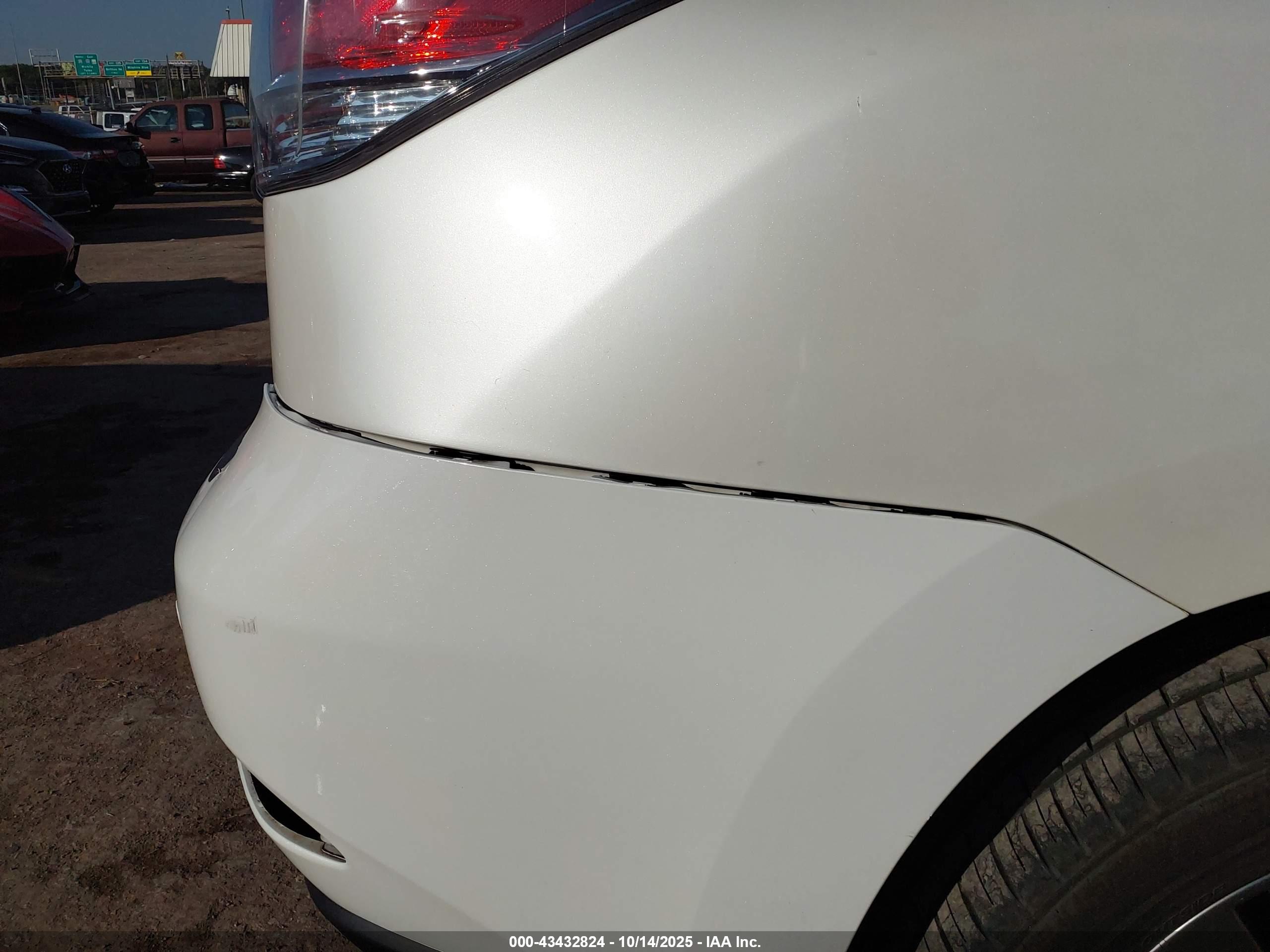 LEXUS RX image 6