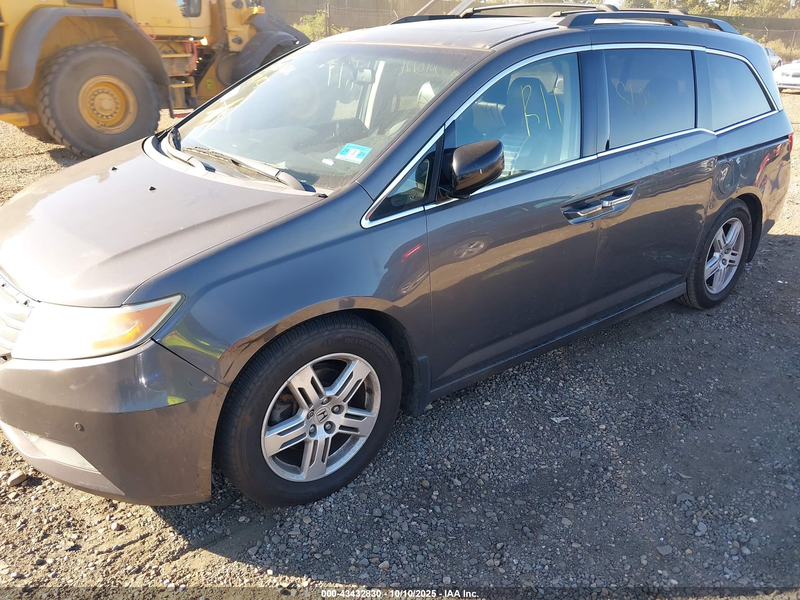 HONDA ODYSSEY image 6