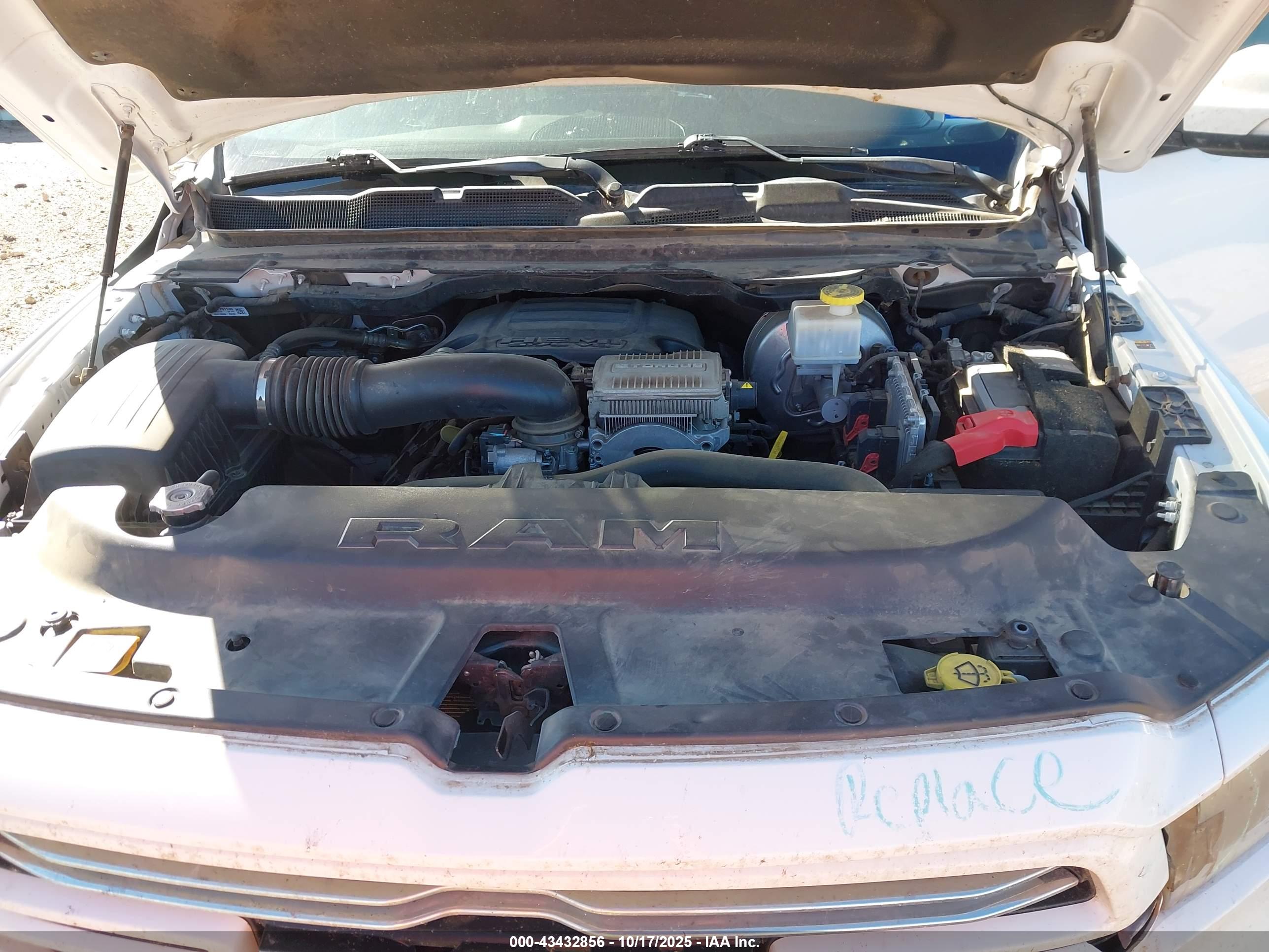RAM 1500 image 10