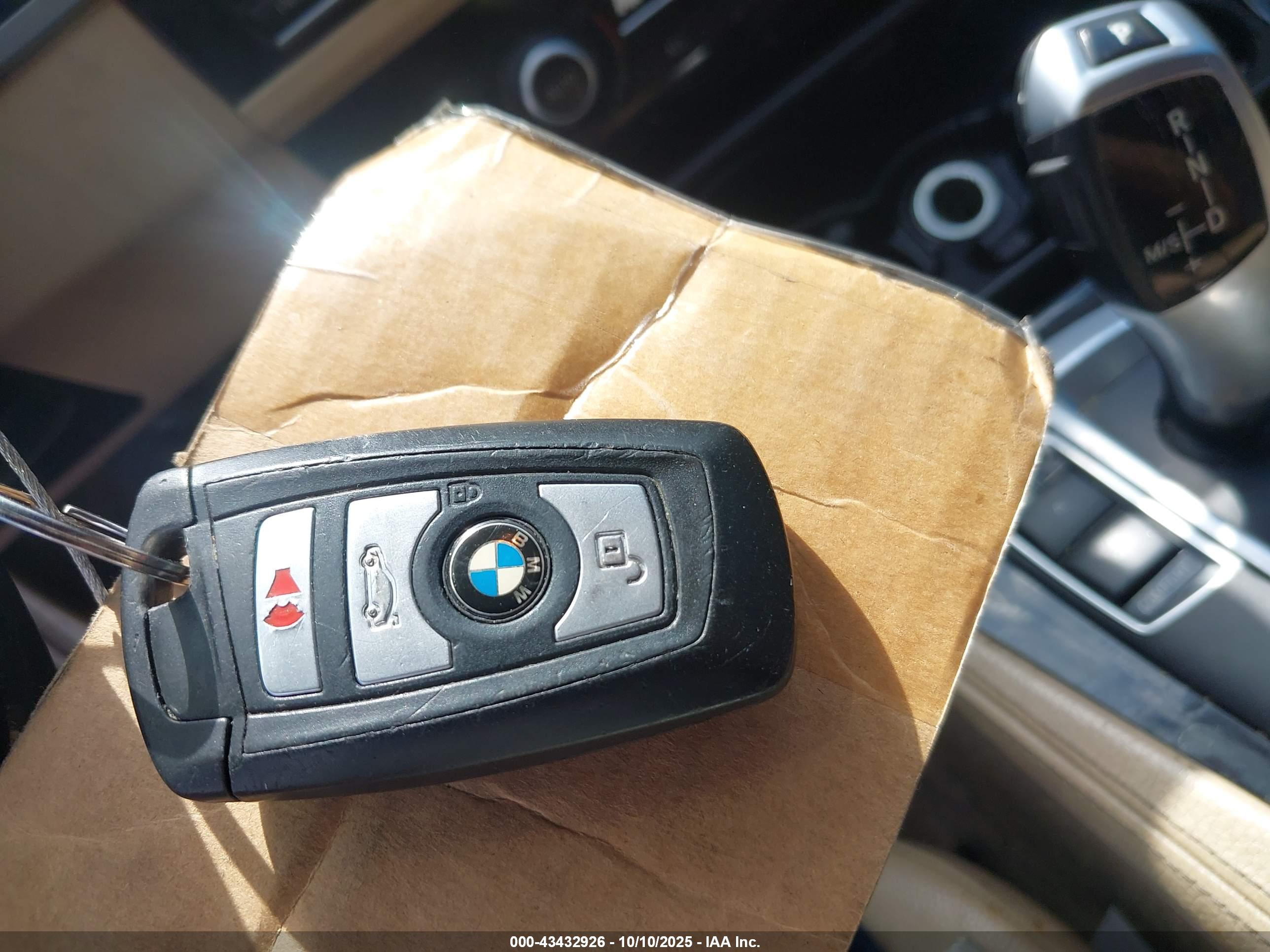 BMW 528I image 11