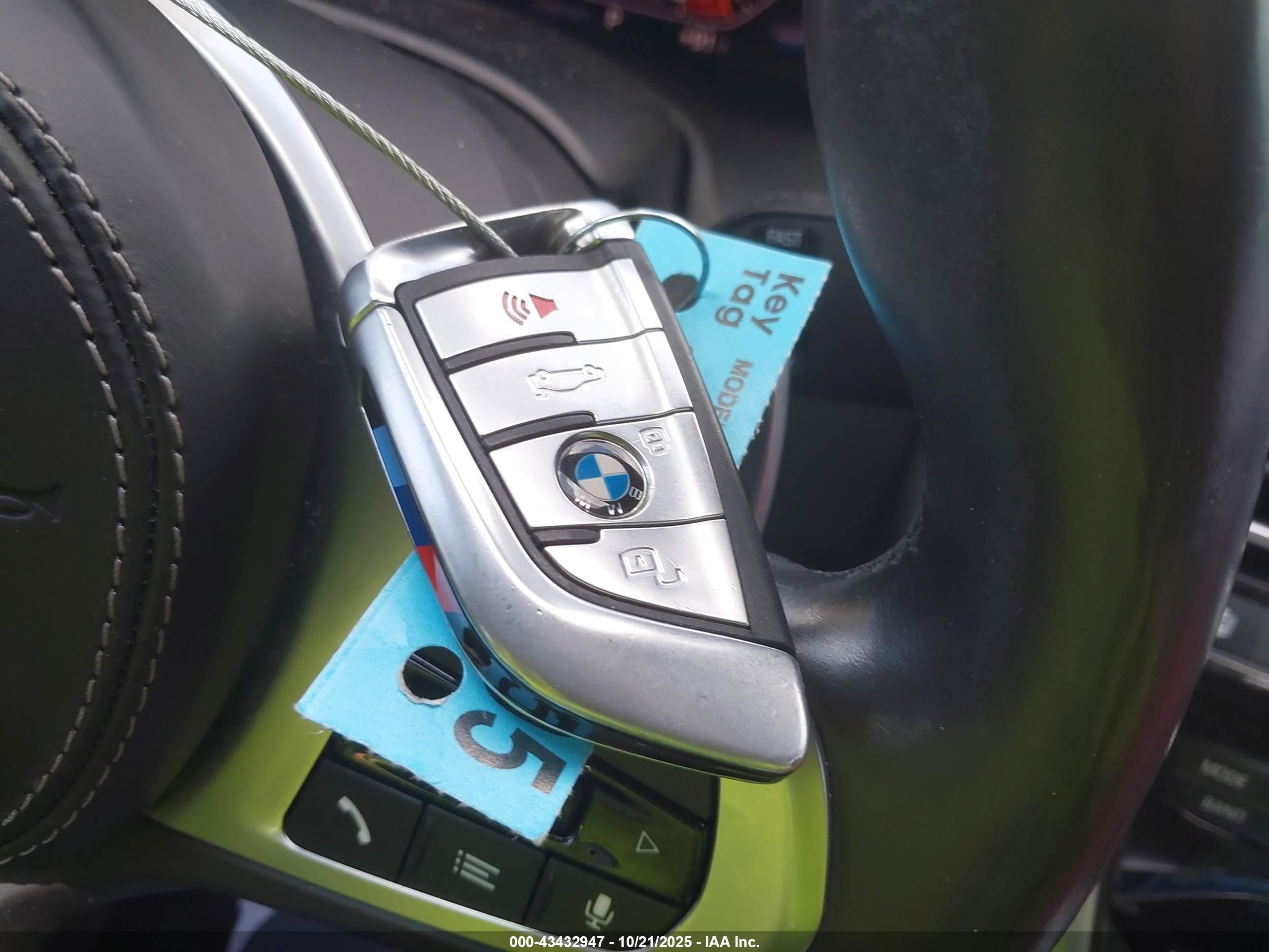 BMW M850I image 11