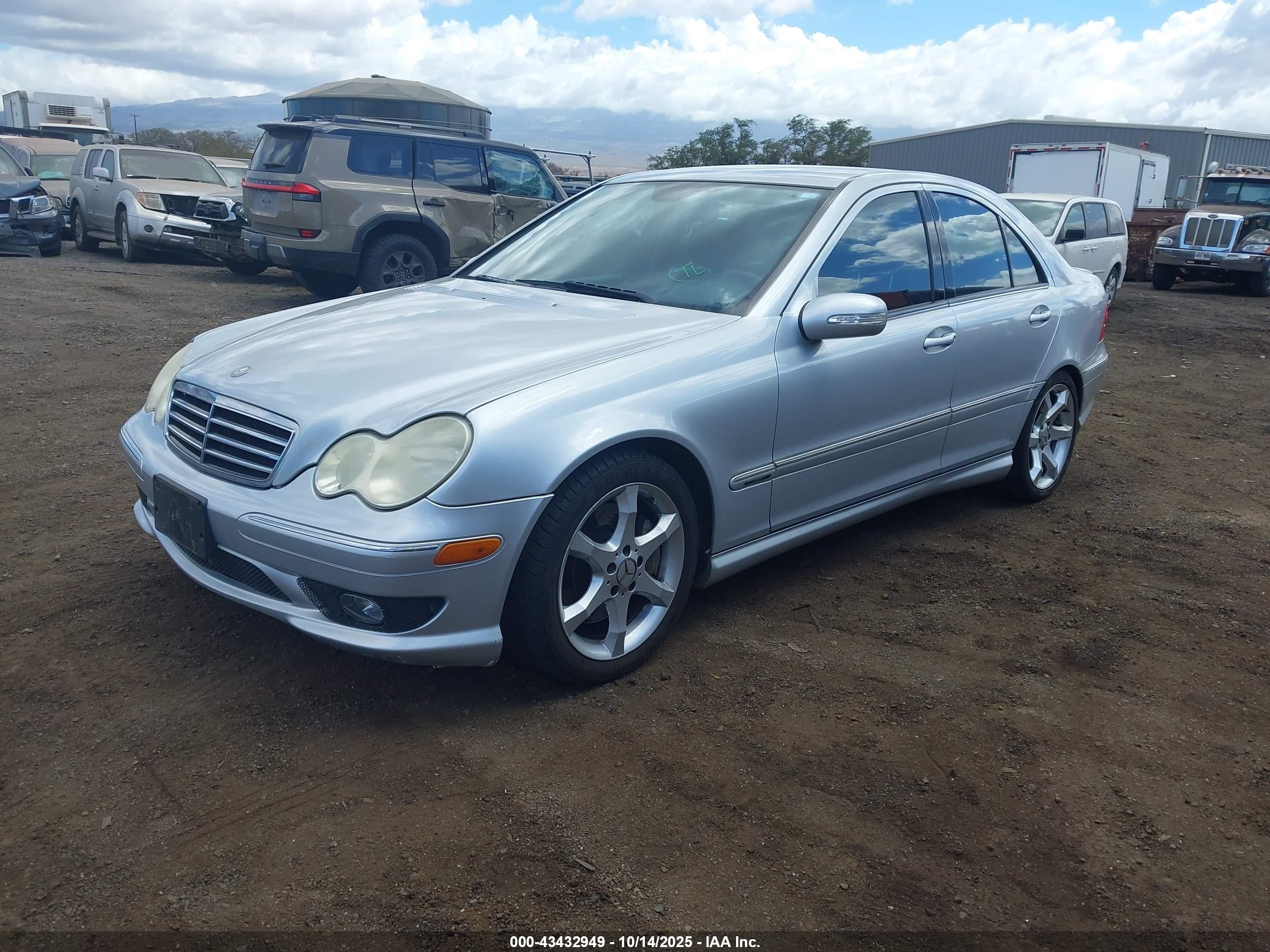 MERCEDES-BENZ C image 2