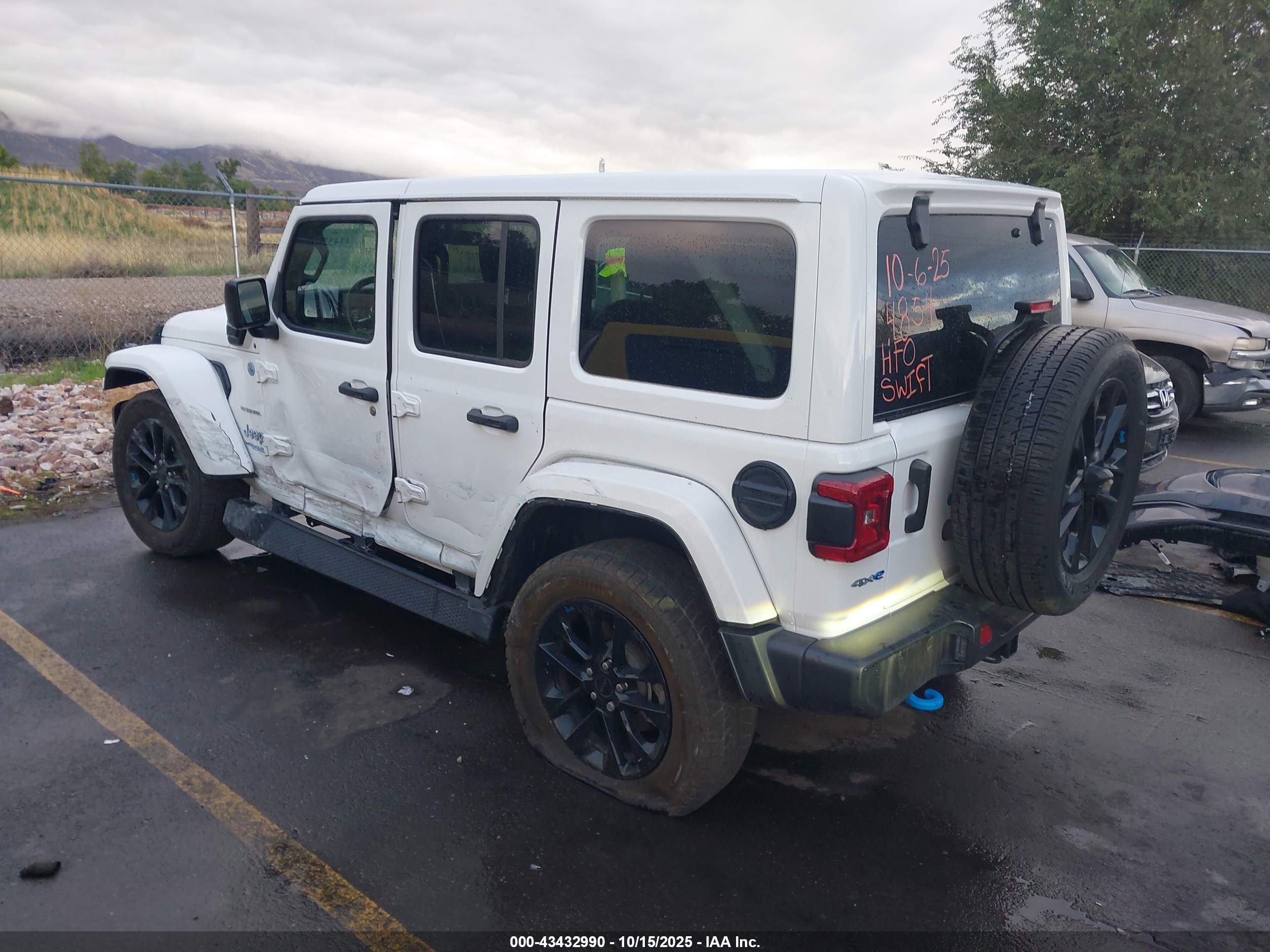 JEEP WRANGLER image 3