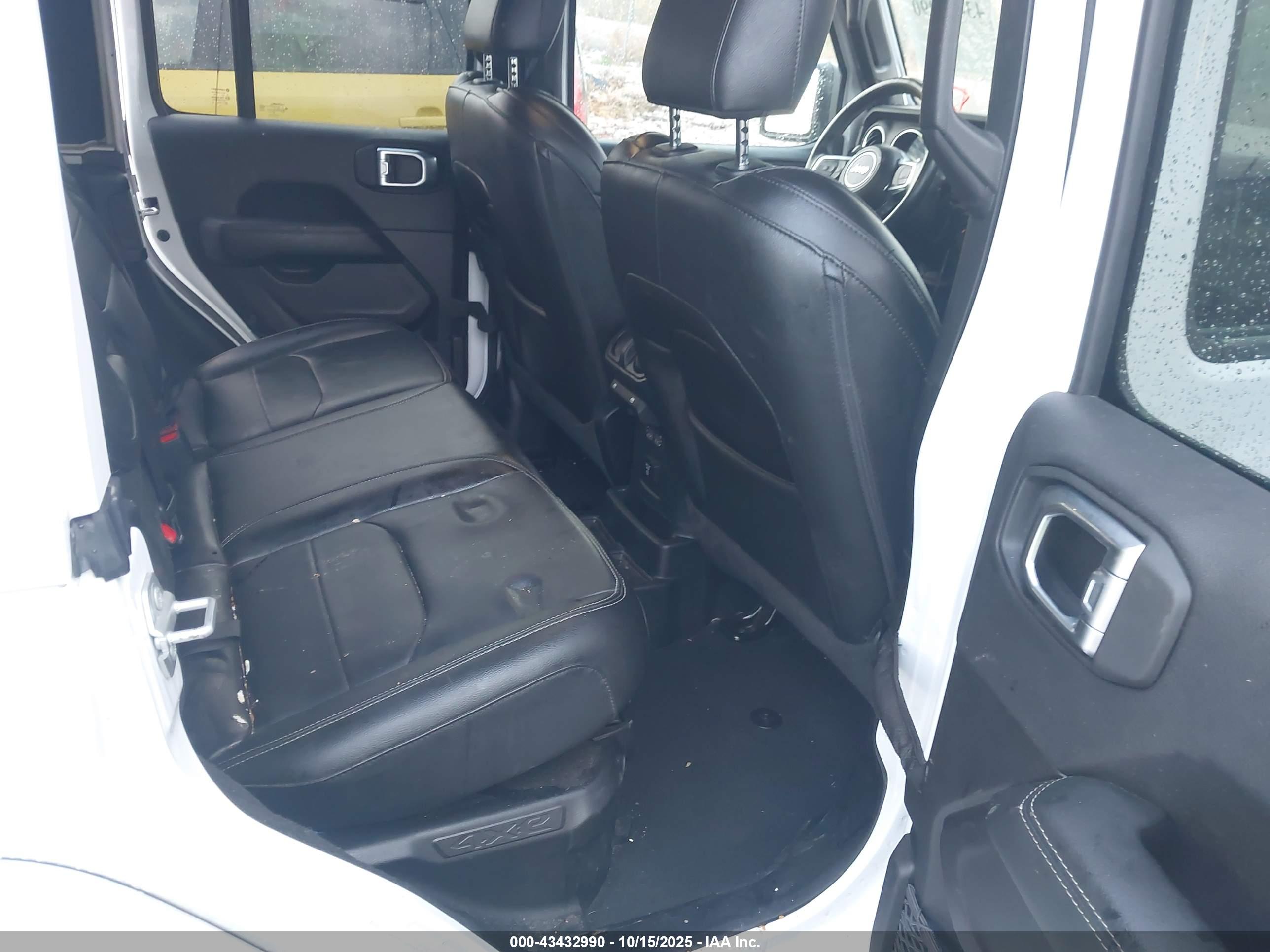 JEEP WRANGLER image 8