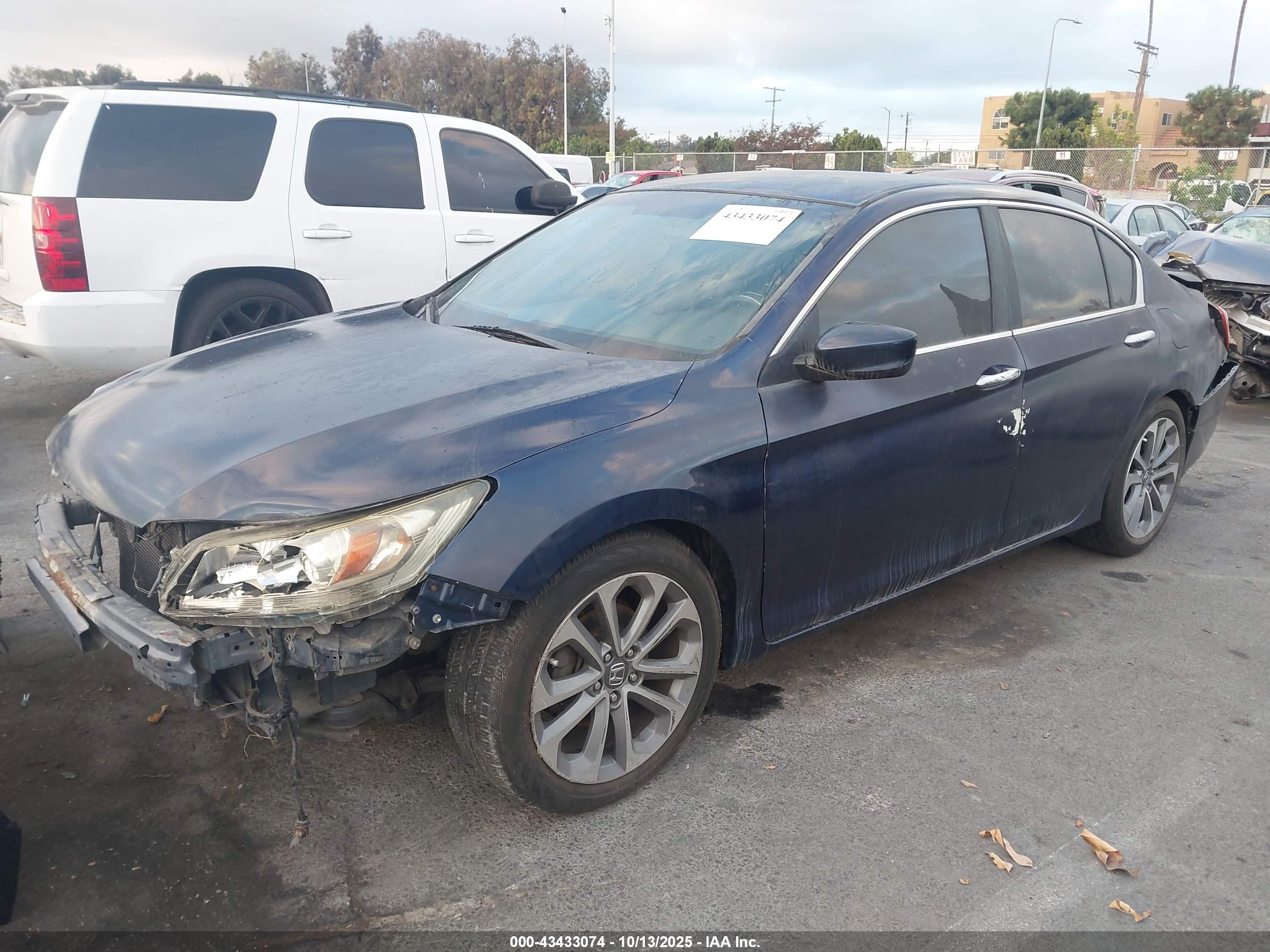 HONDA ACCORD image 2