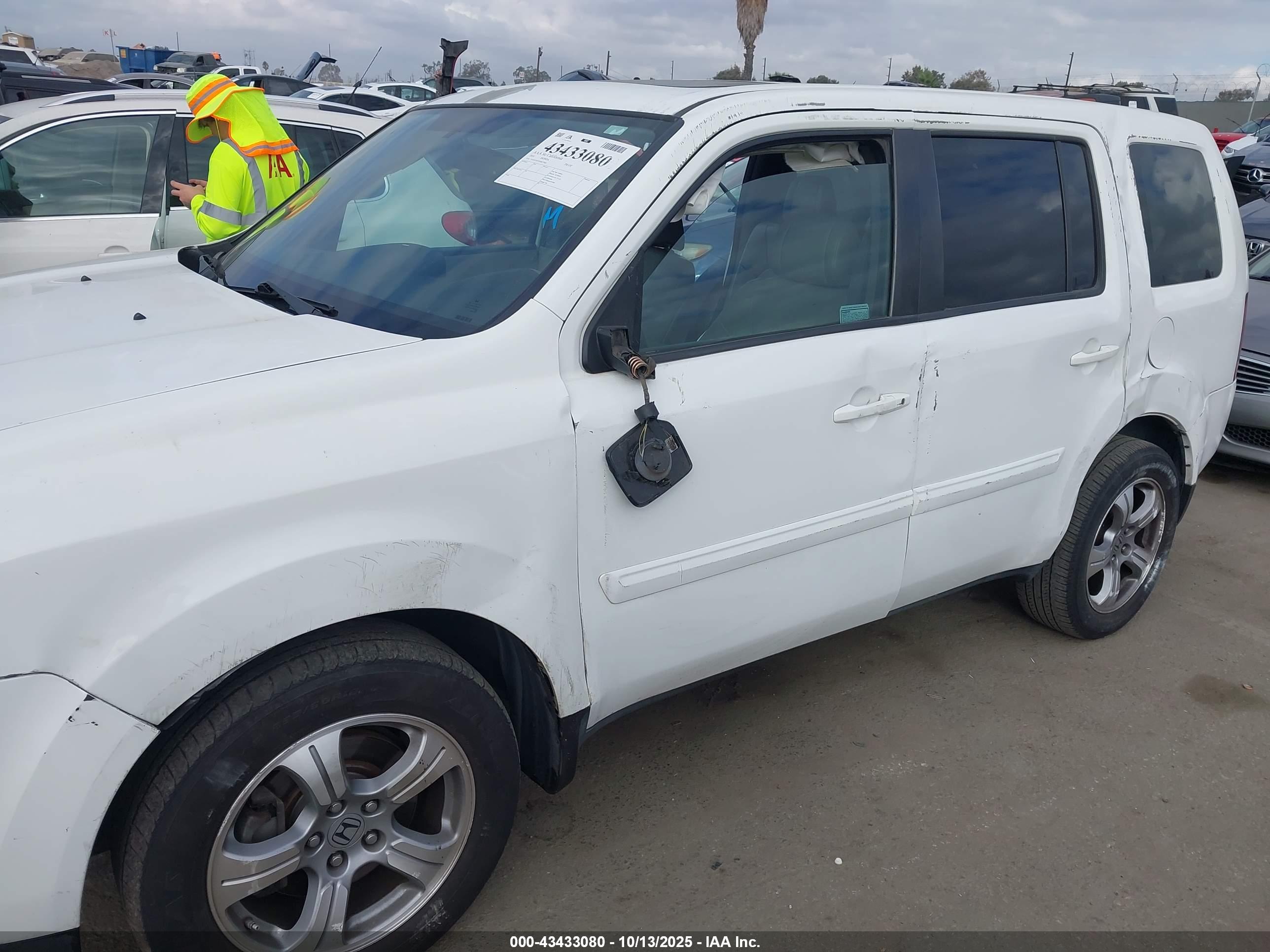 HONDA PILOT image 6