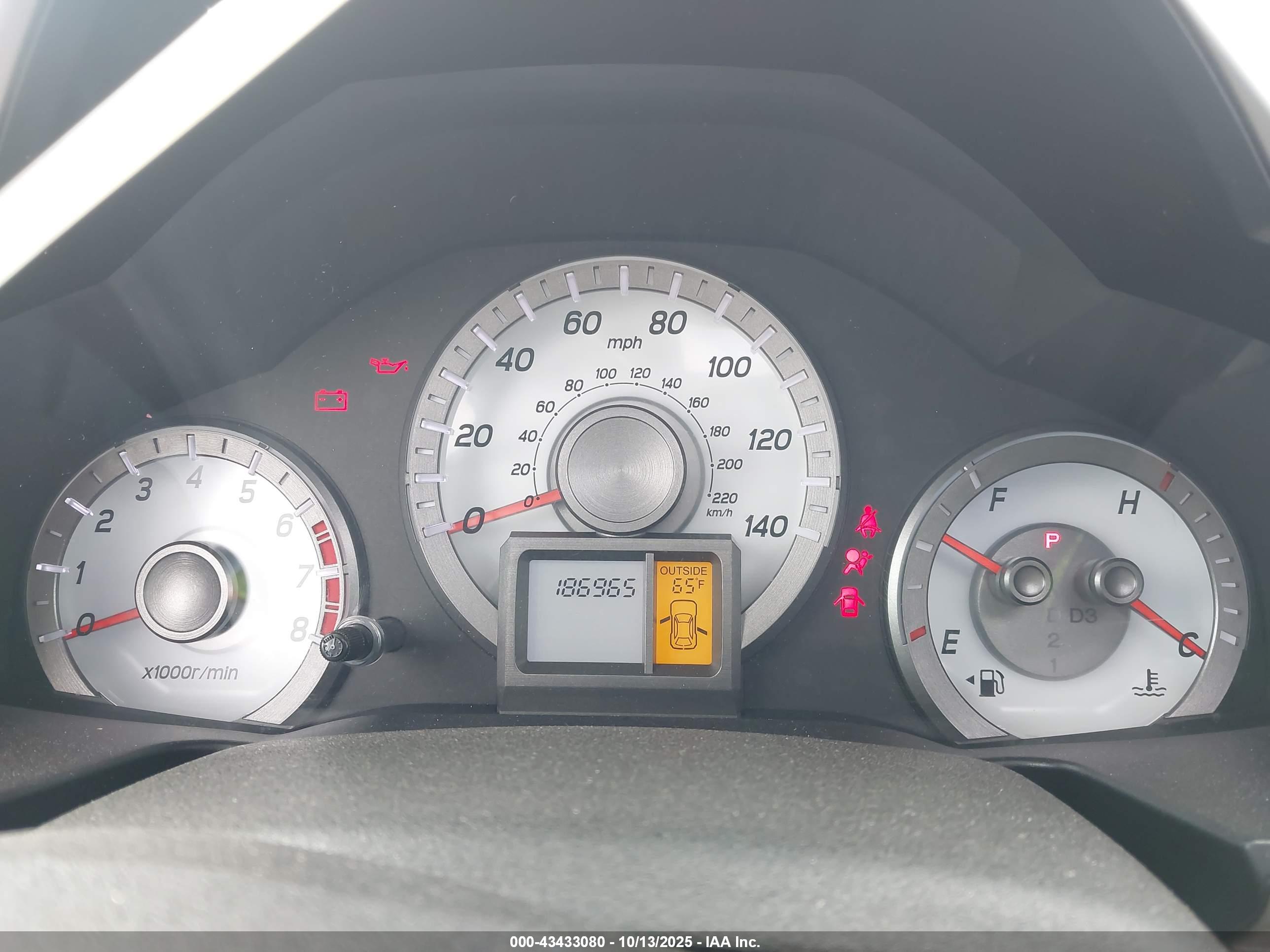 HONDA PILOT image 7