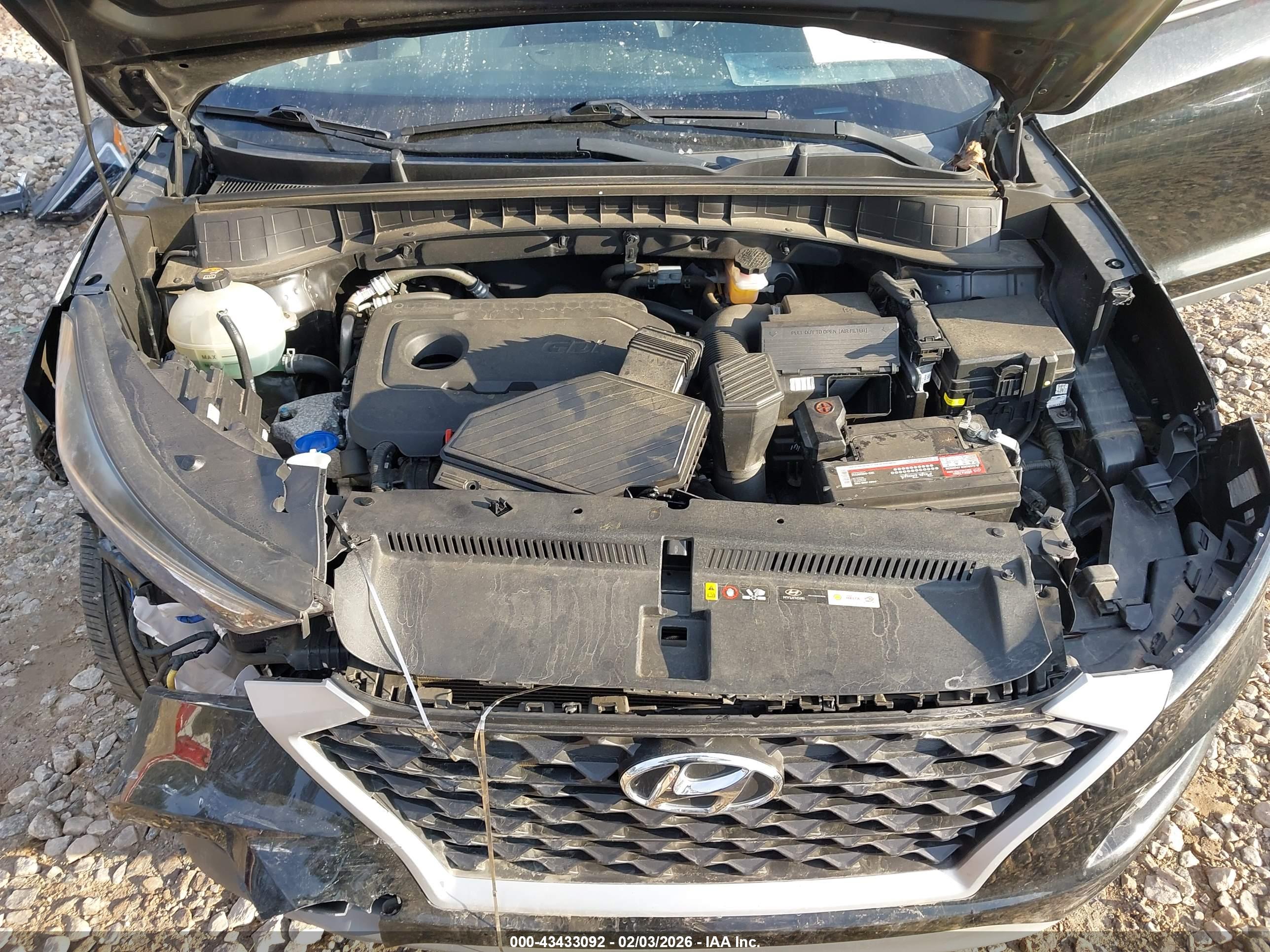HYUNDAI TUCSON image 10