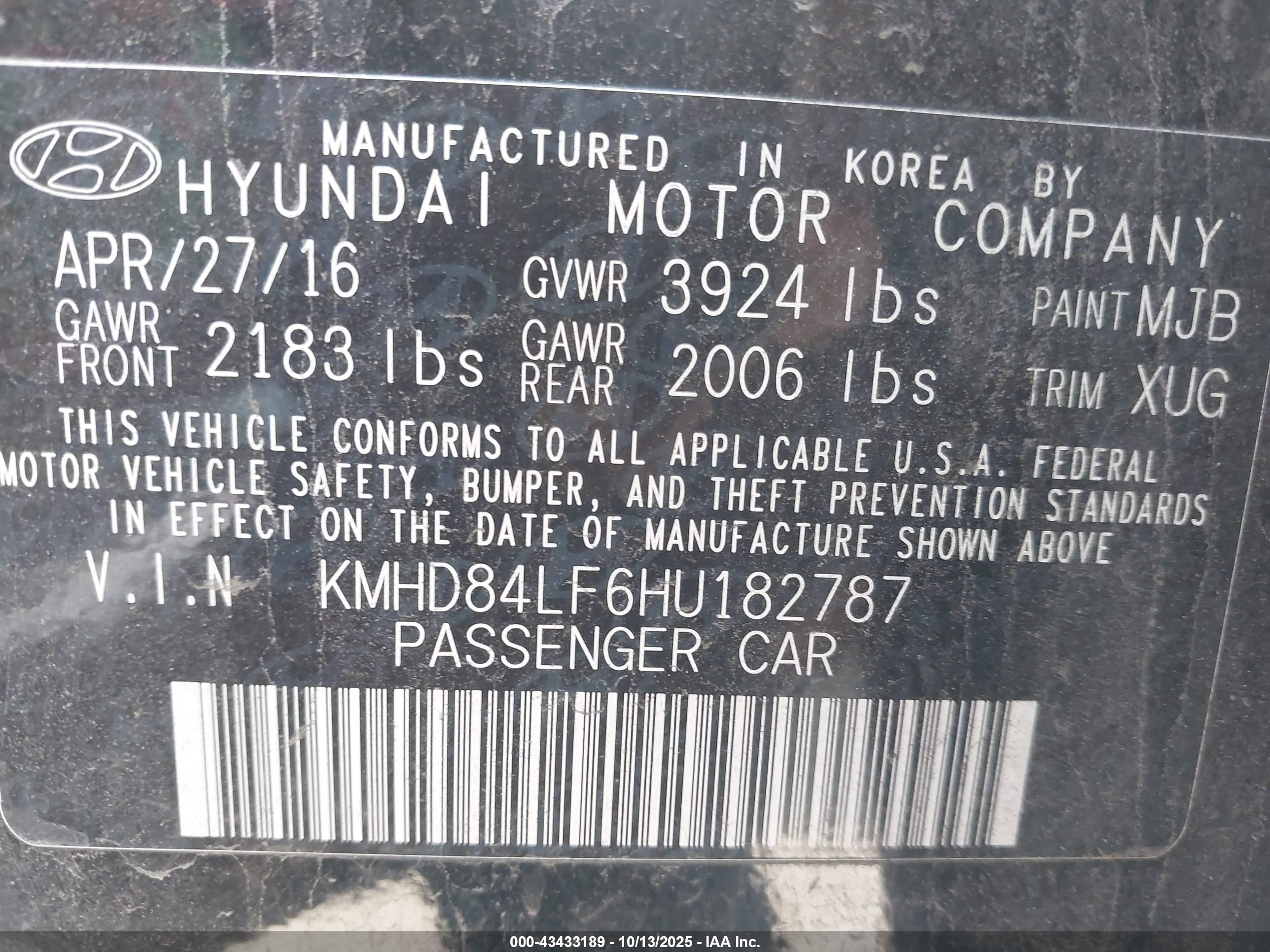 HYUNDAI ELANTRA image 9