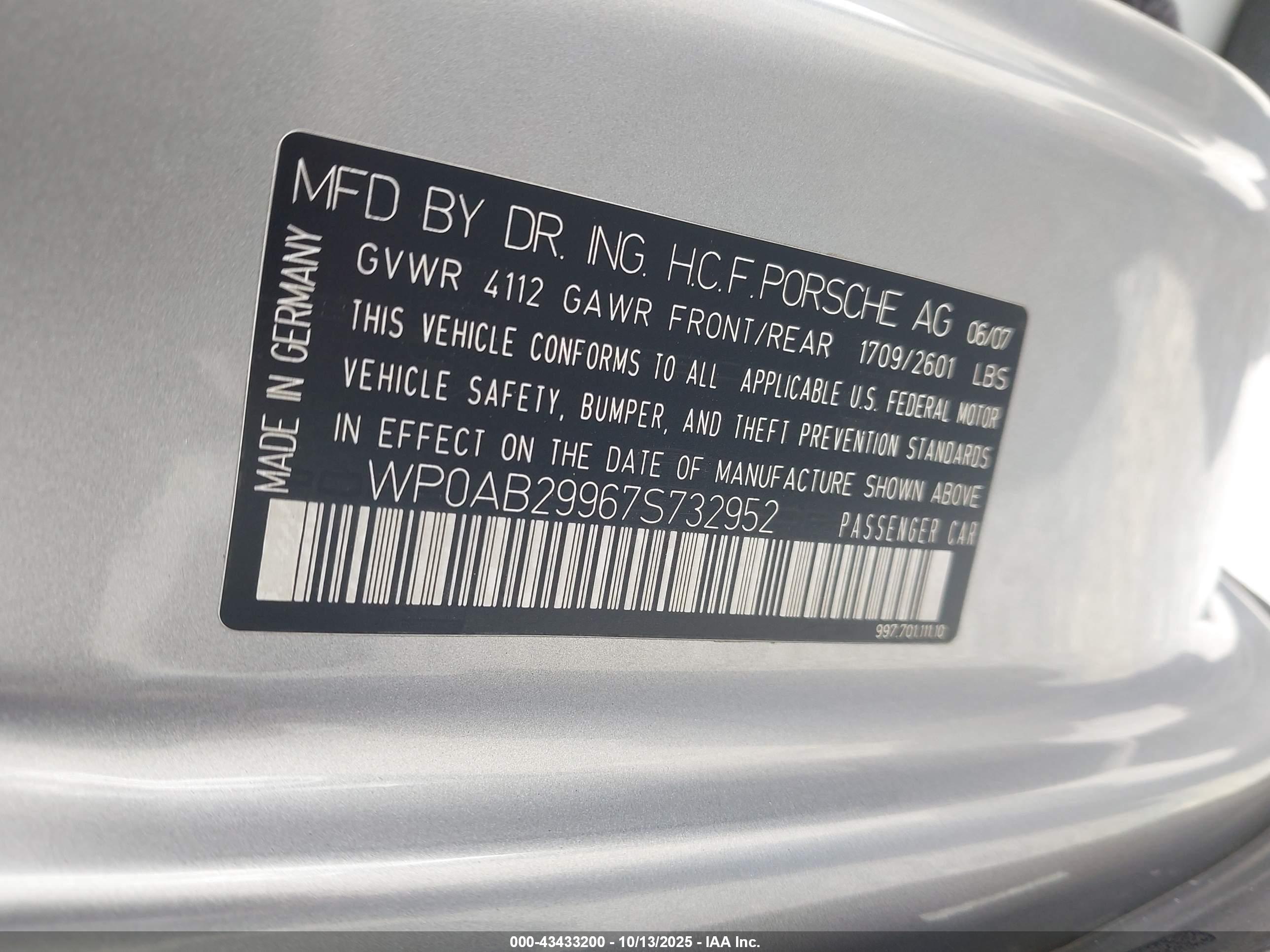 PORSCHE 911 image 9