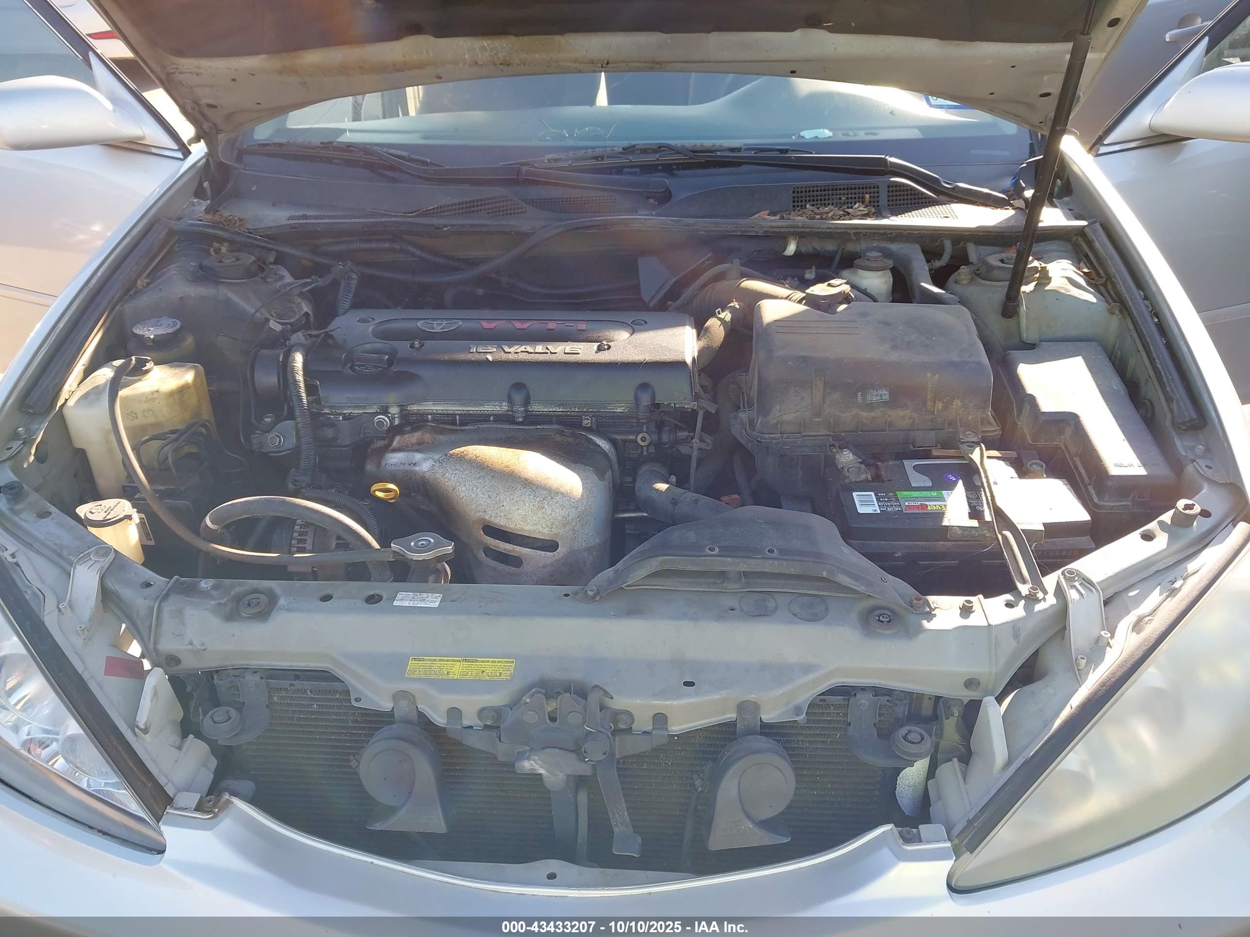 TOYOTA CAMRY image 10