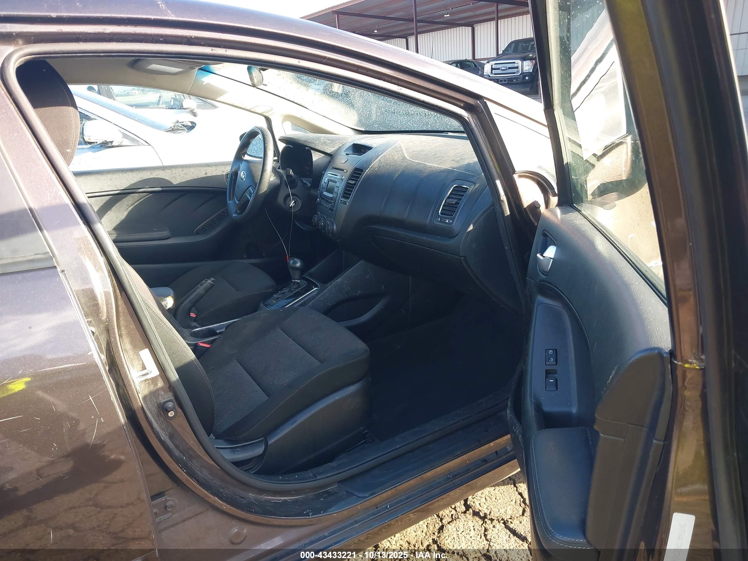 KIA FORTE image 5