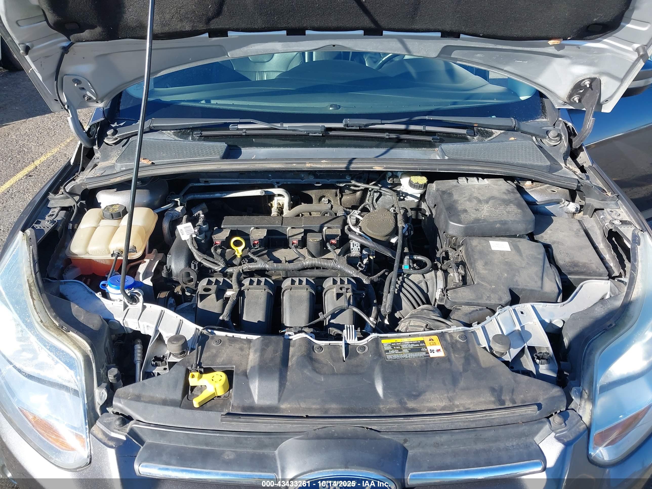 FORD FOCUS image 10