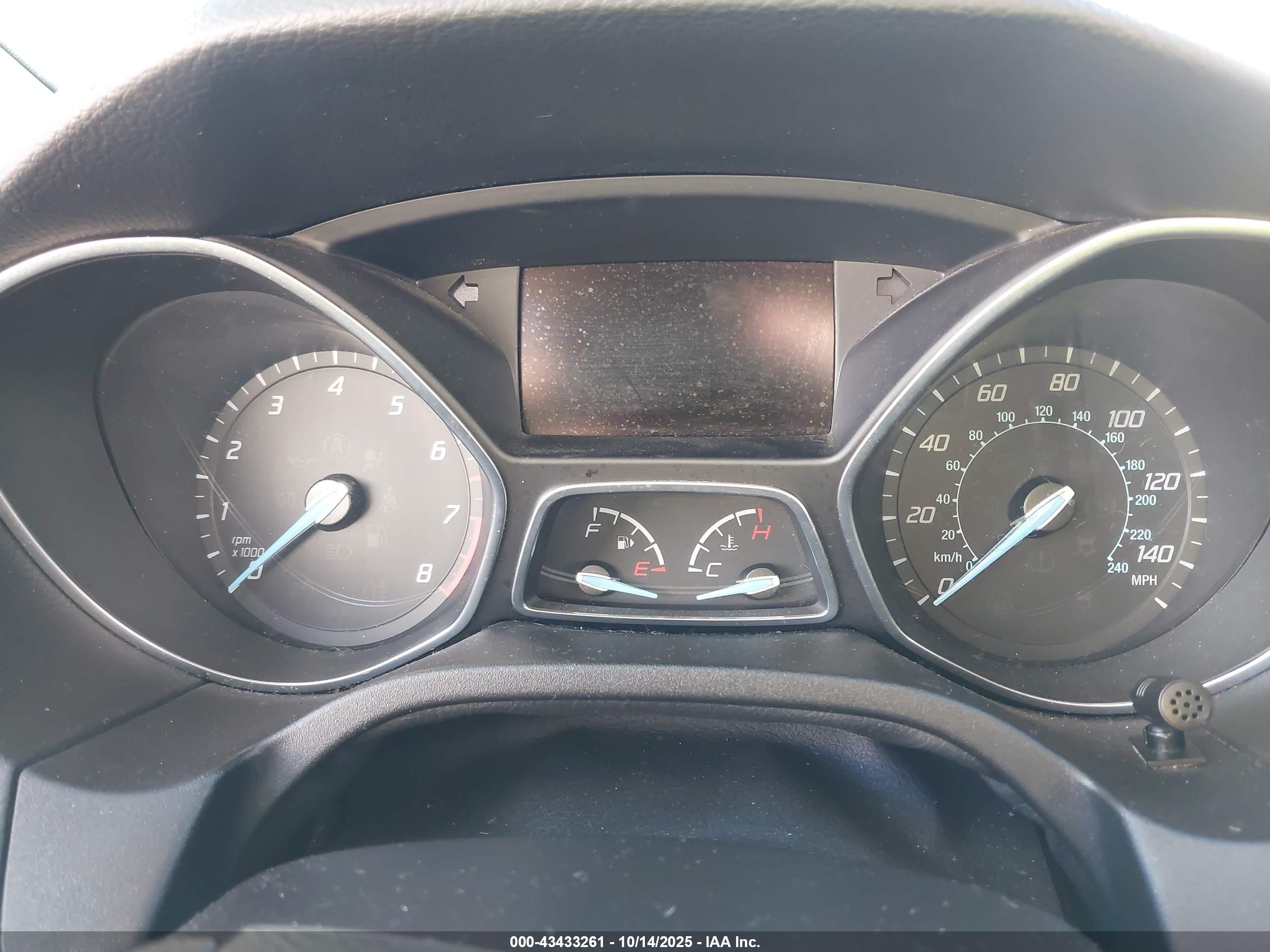 FORD FOCUS image 7