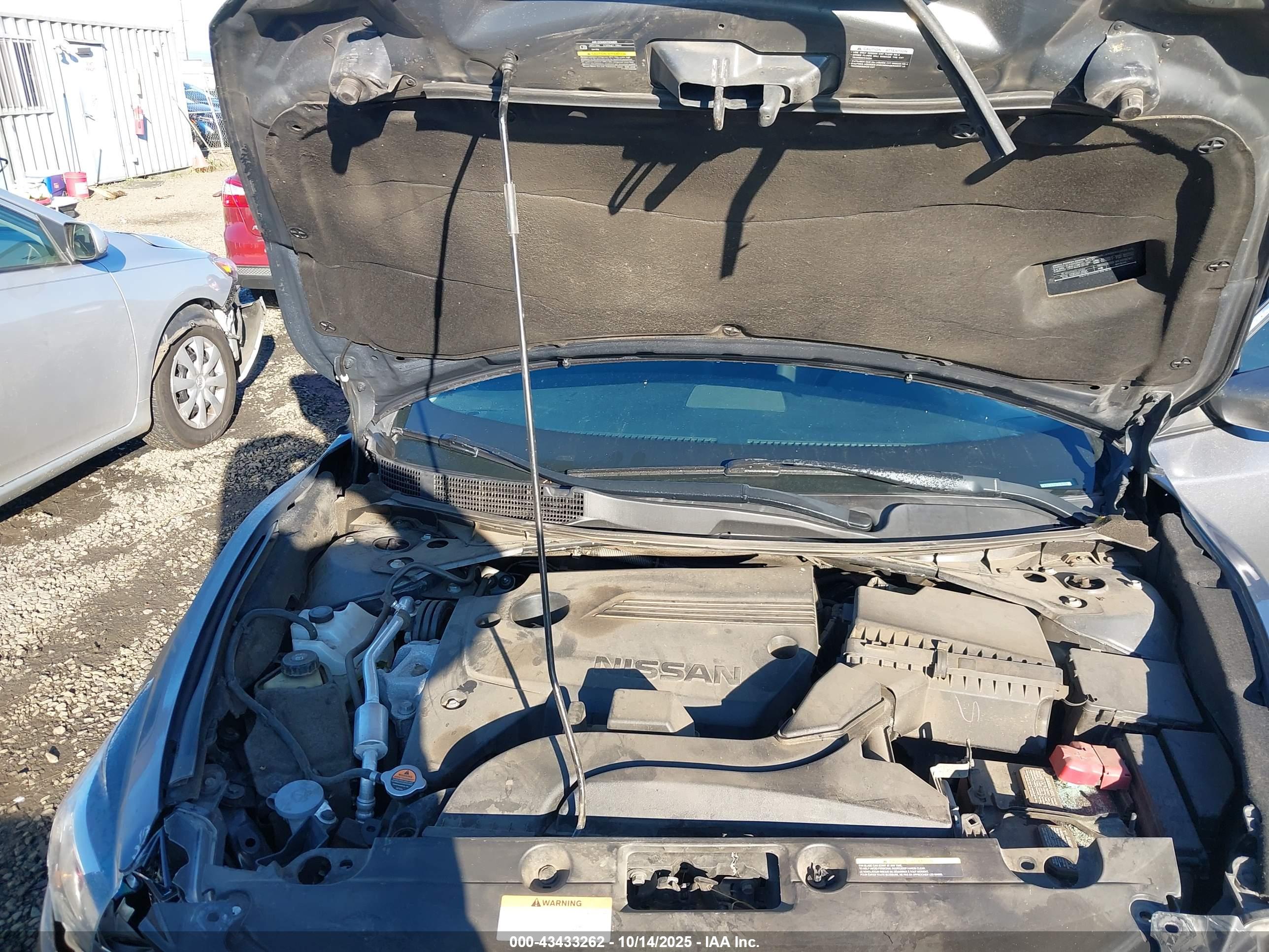 NISSAN ALTIMA image 10
