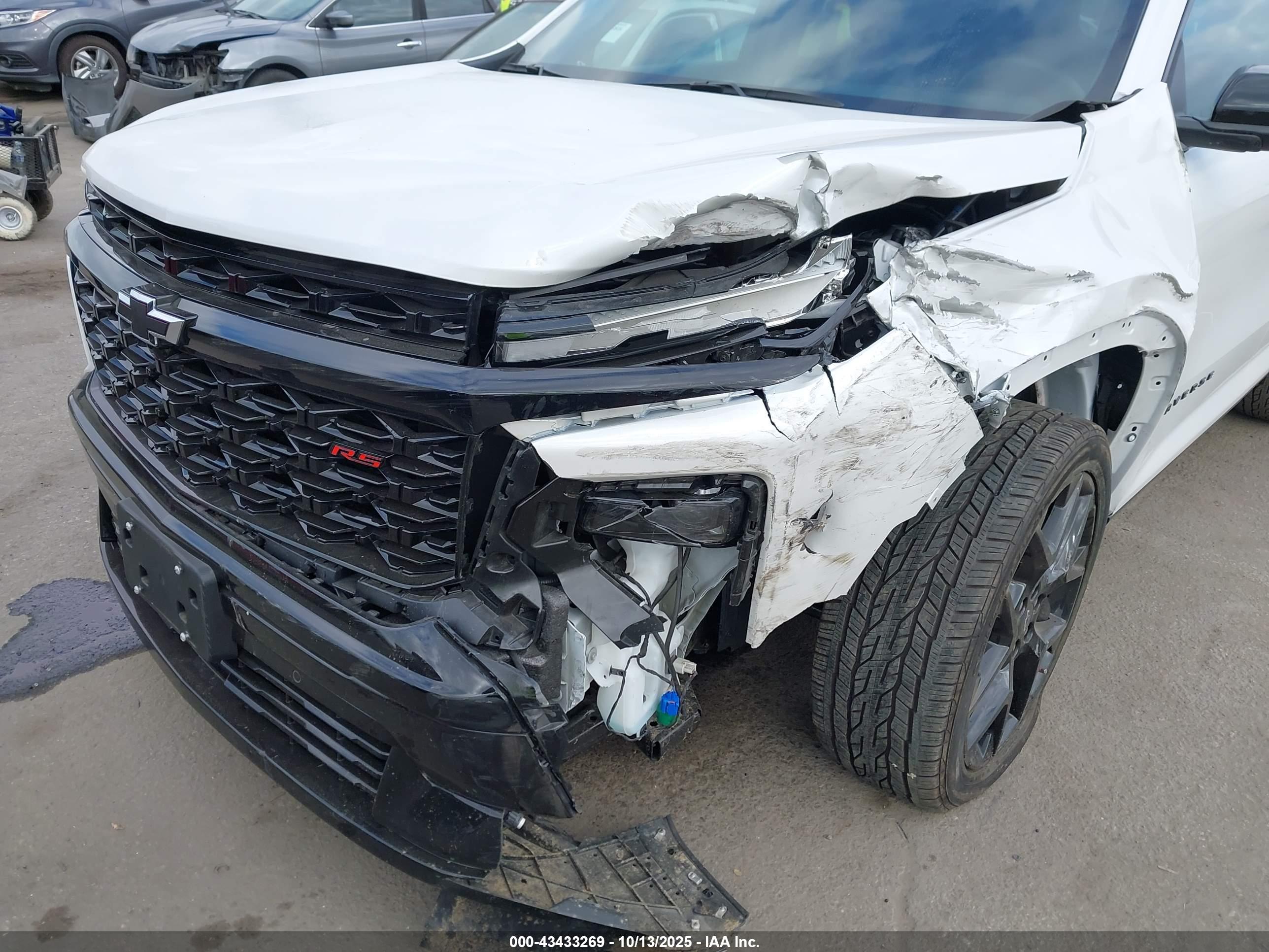 CHEVROLET TRAVERSE image 6