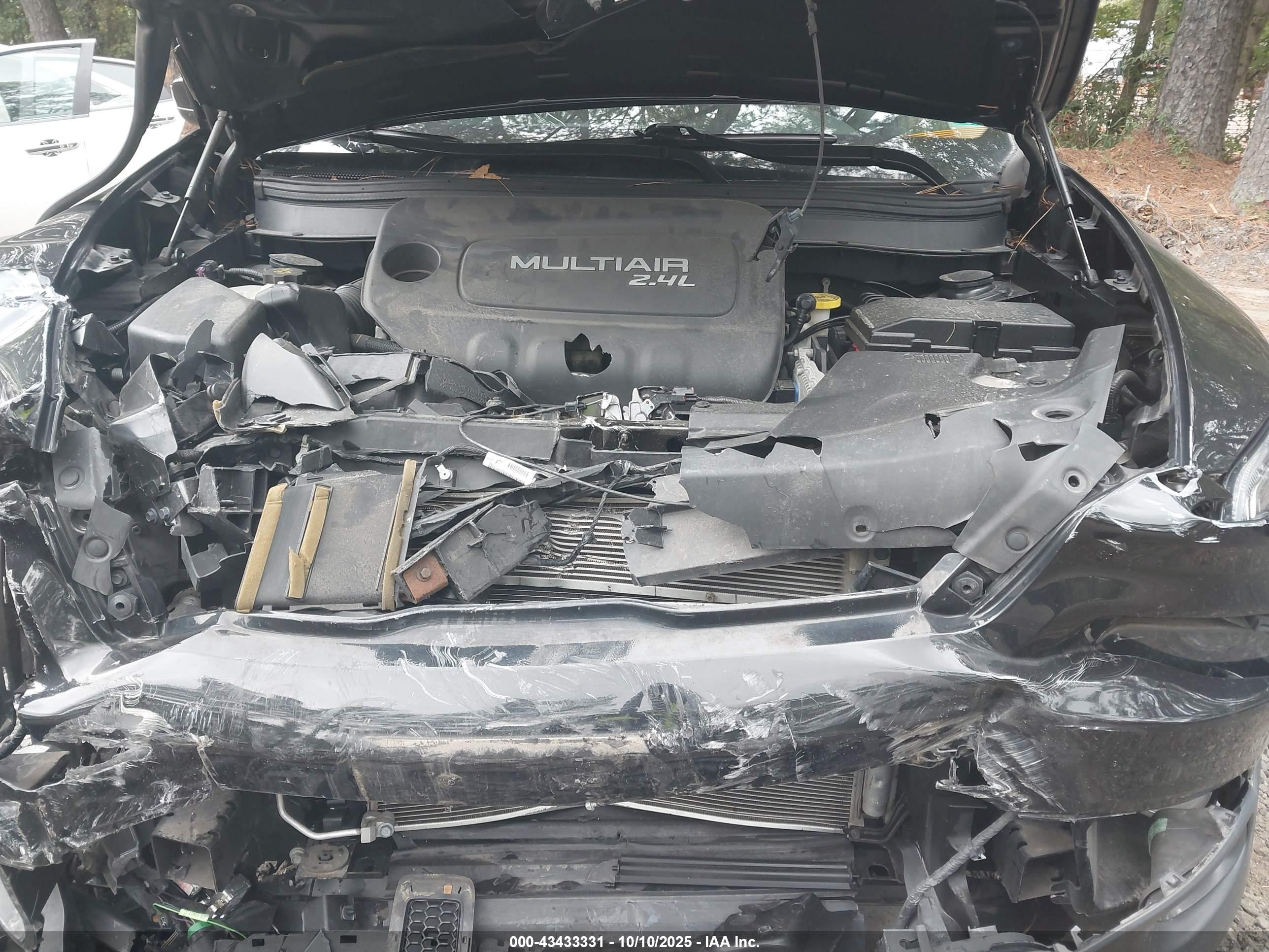 JEEP CHEROKEE image 10