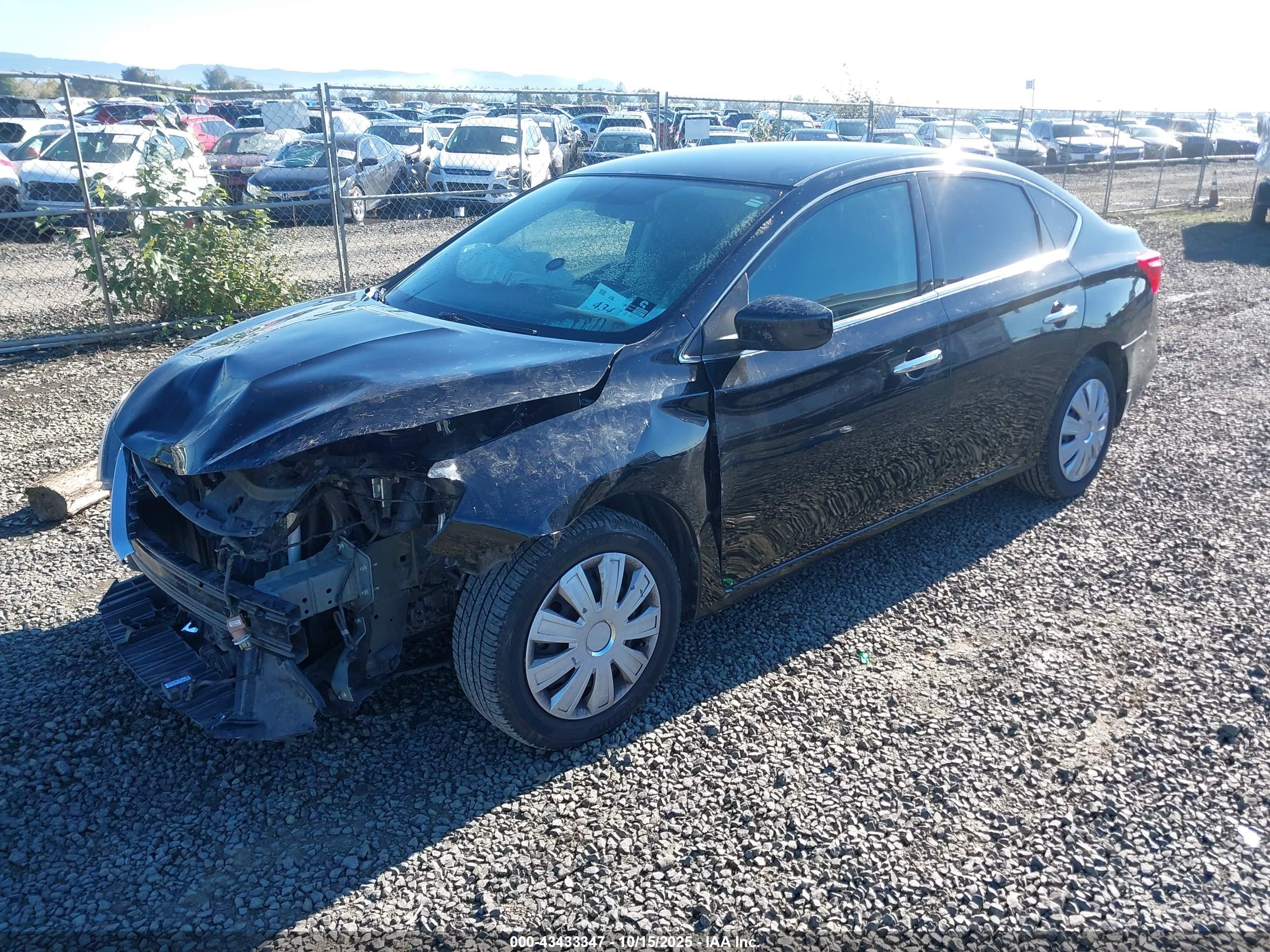 NISSAN SENTRA image 2