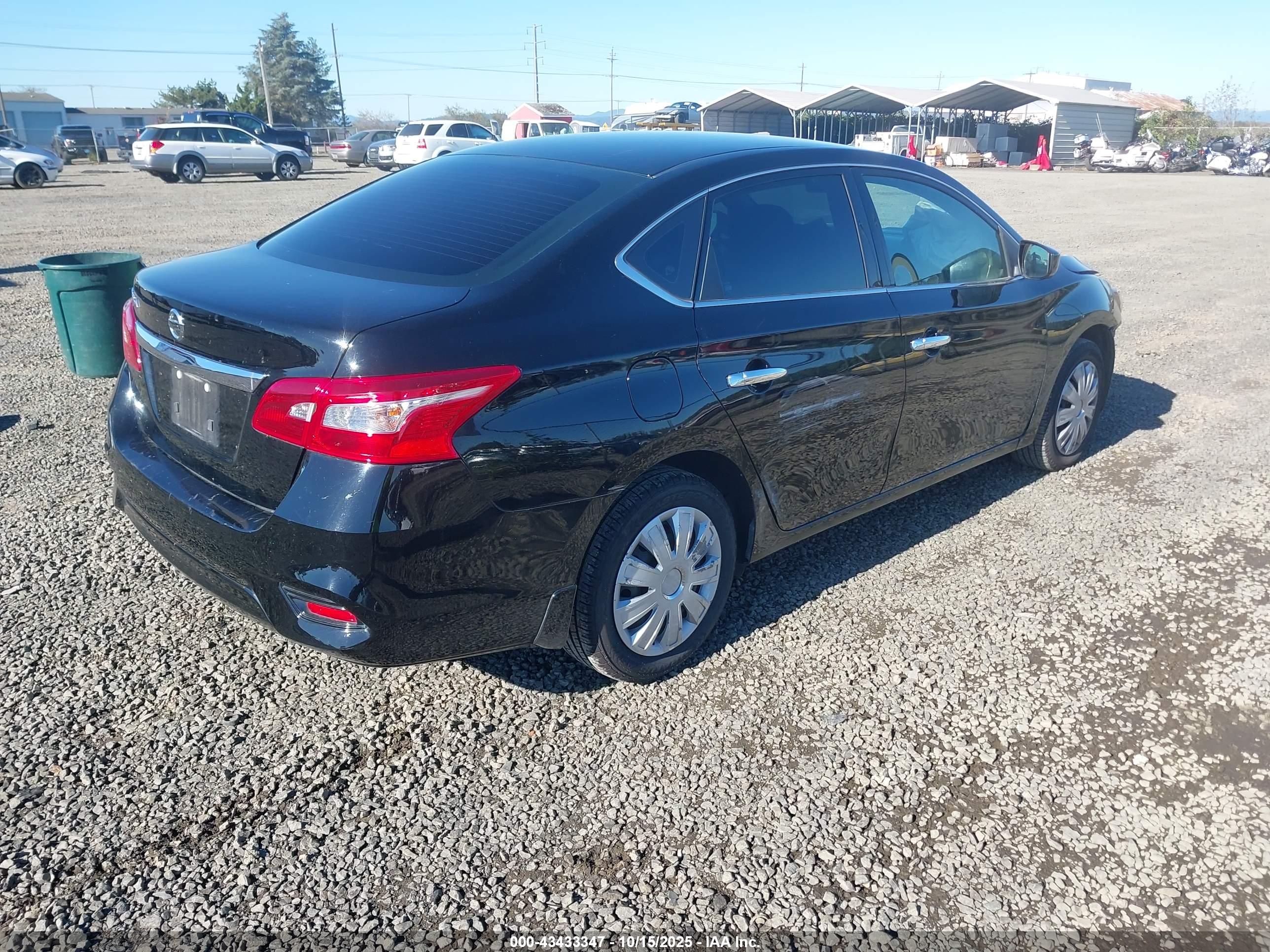 NISSAN SENTRA image 4