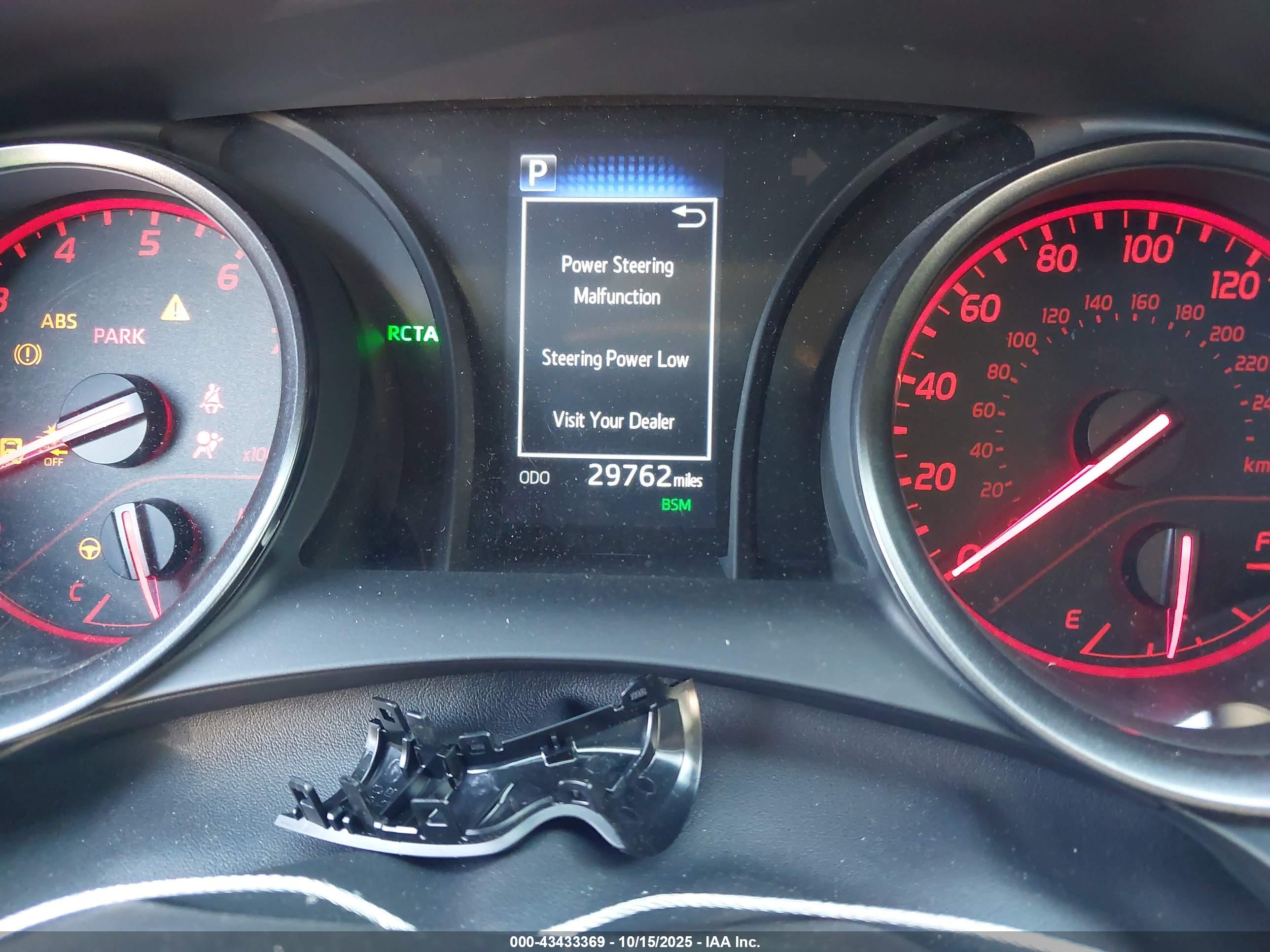 TOYOTA CAMRY image 7