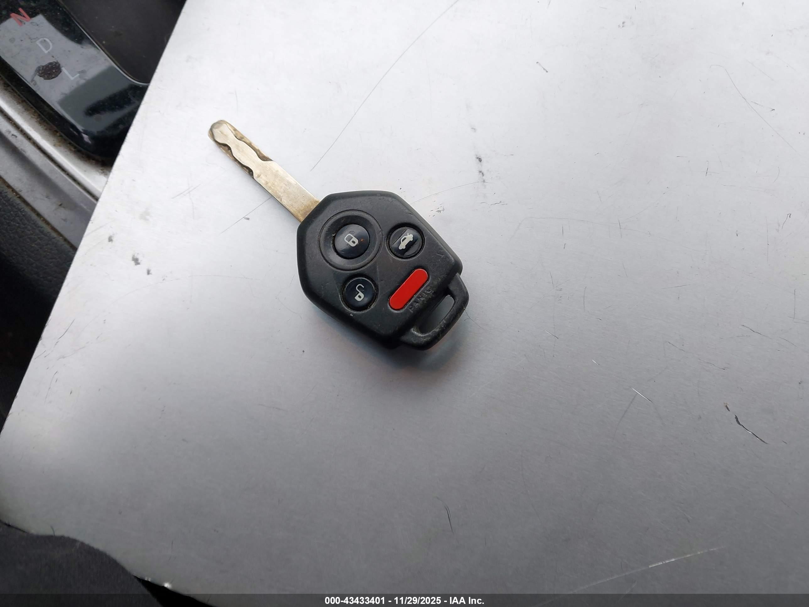 SUBARU LEGACY image 11