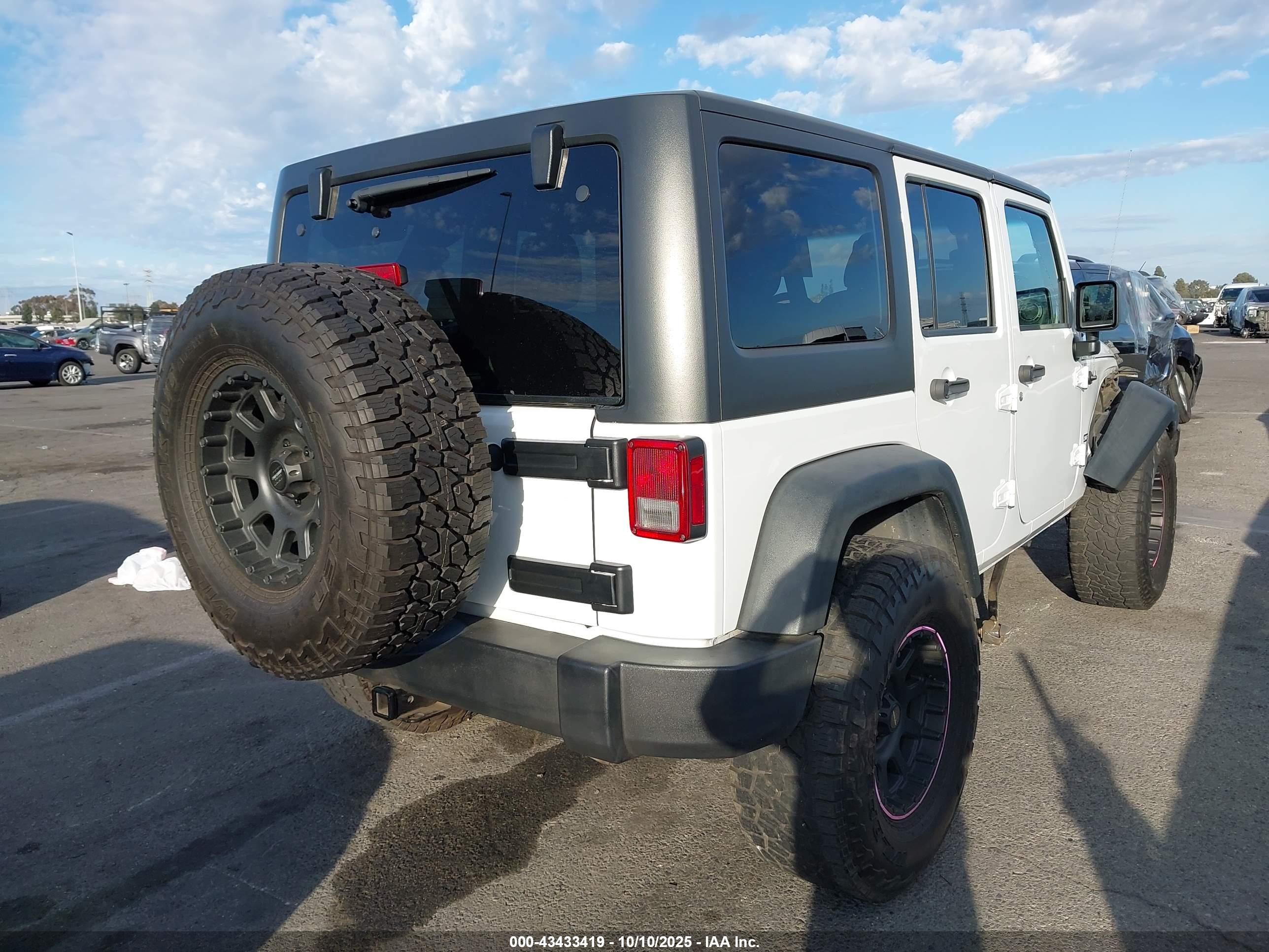 JEEP WRANGLER image 4