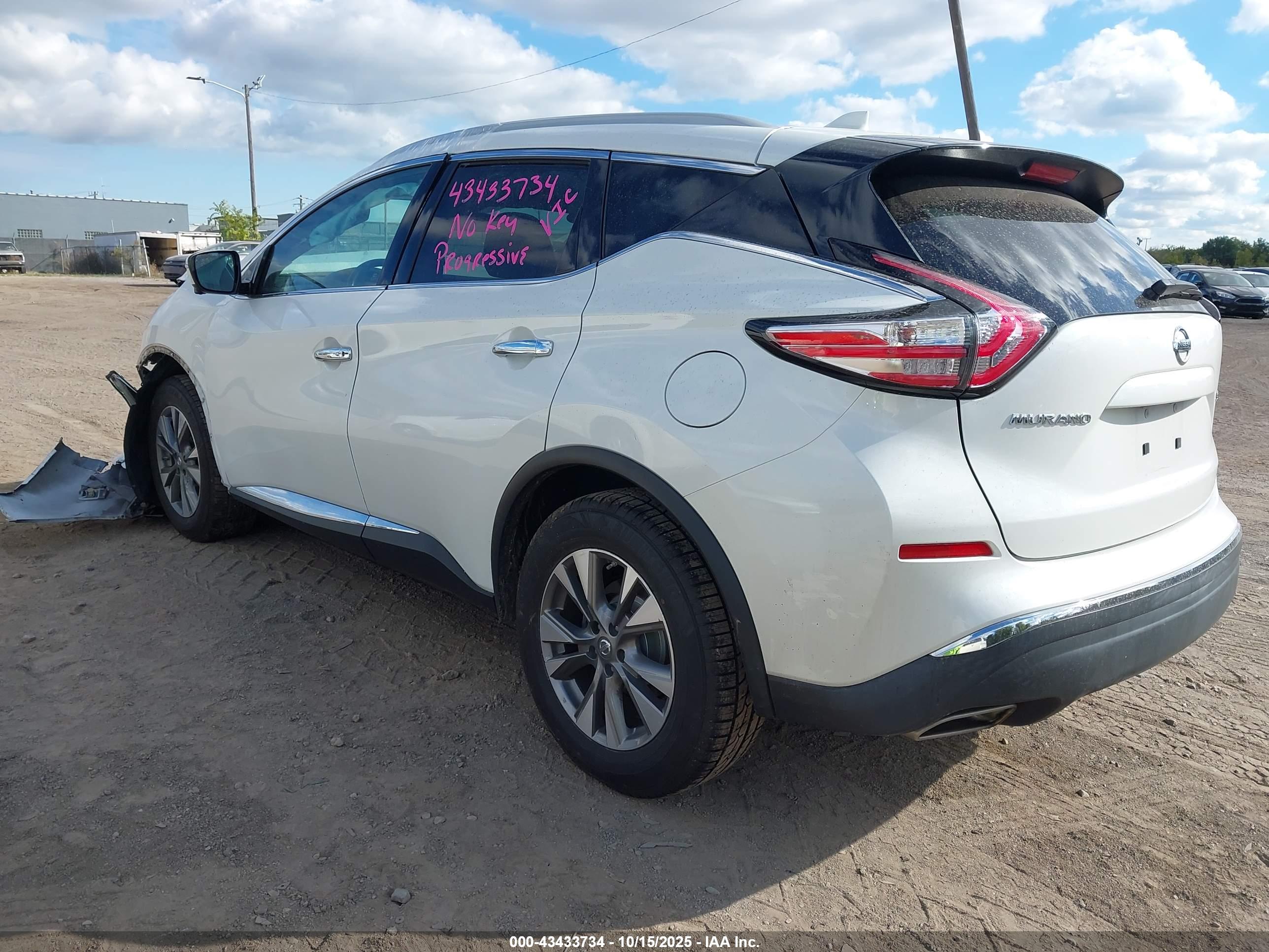 NISSAN MURANO image 3