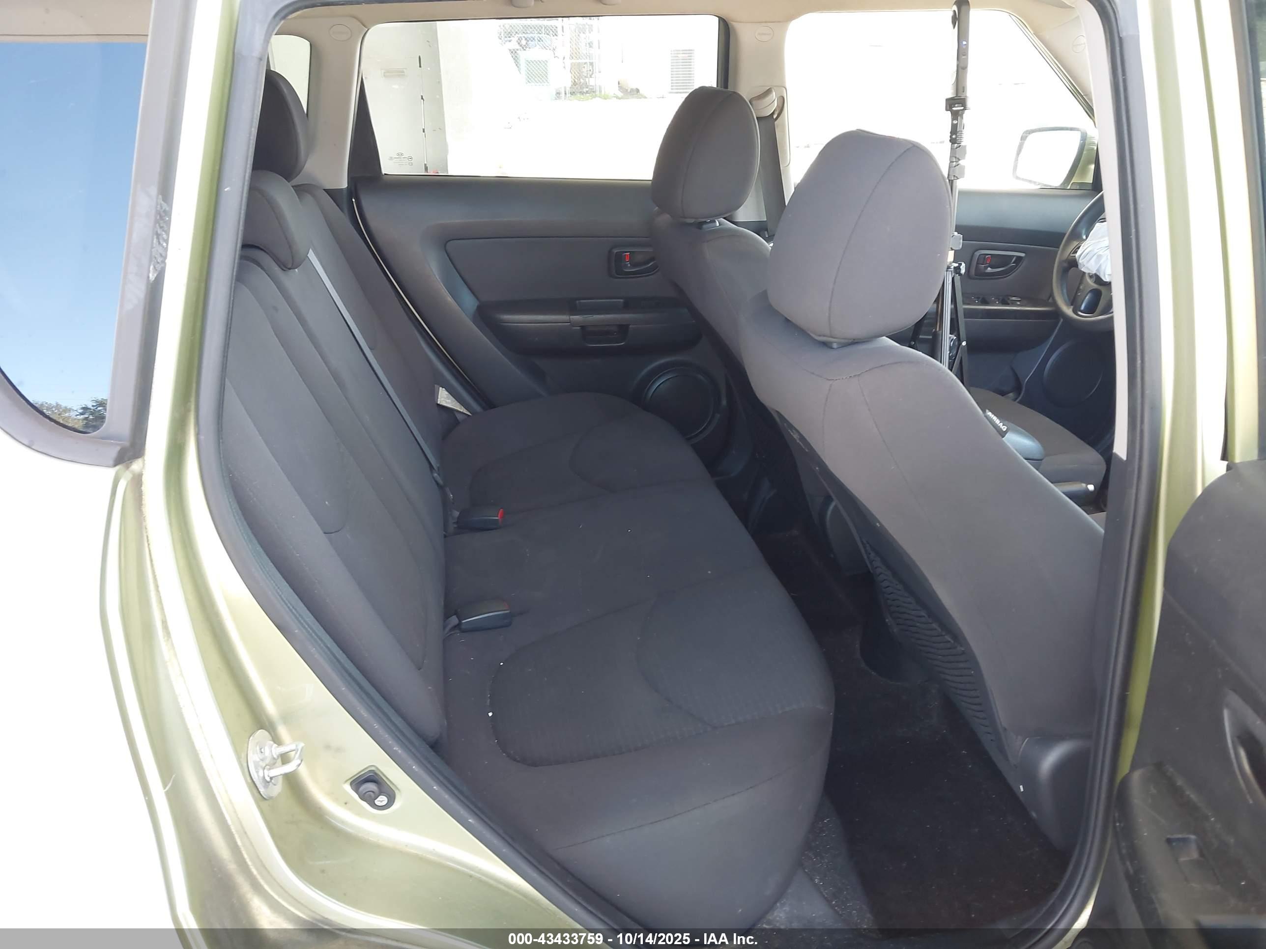 KIA SOUL image 8