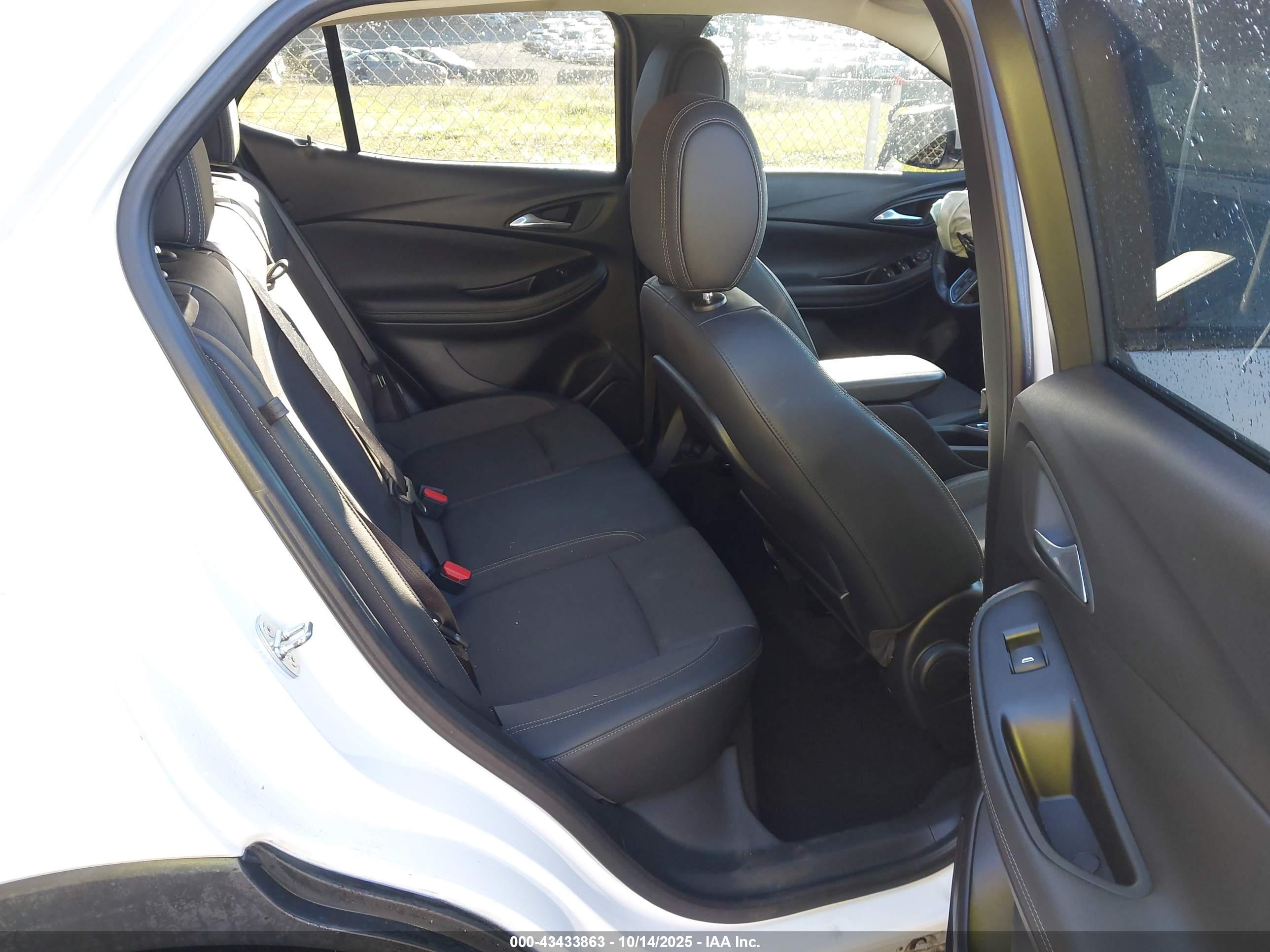 BUICK ENCORE image 8