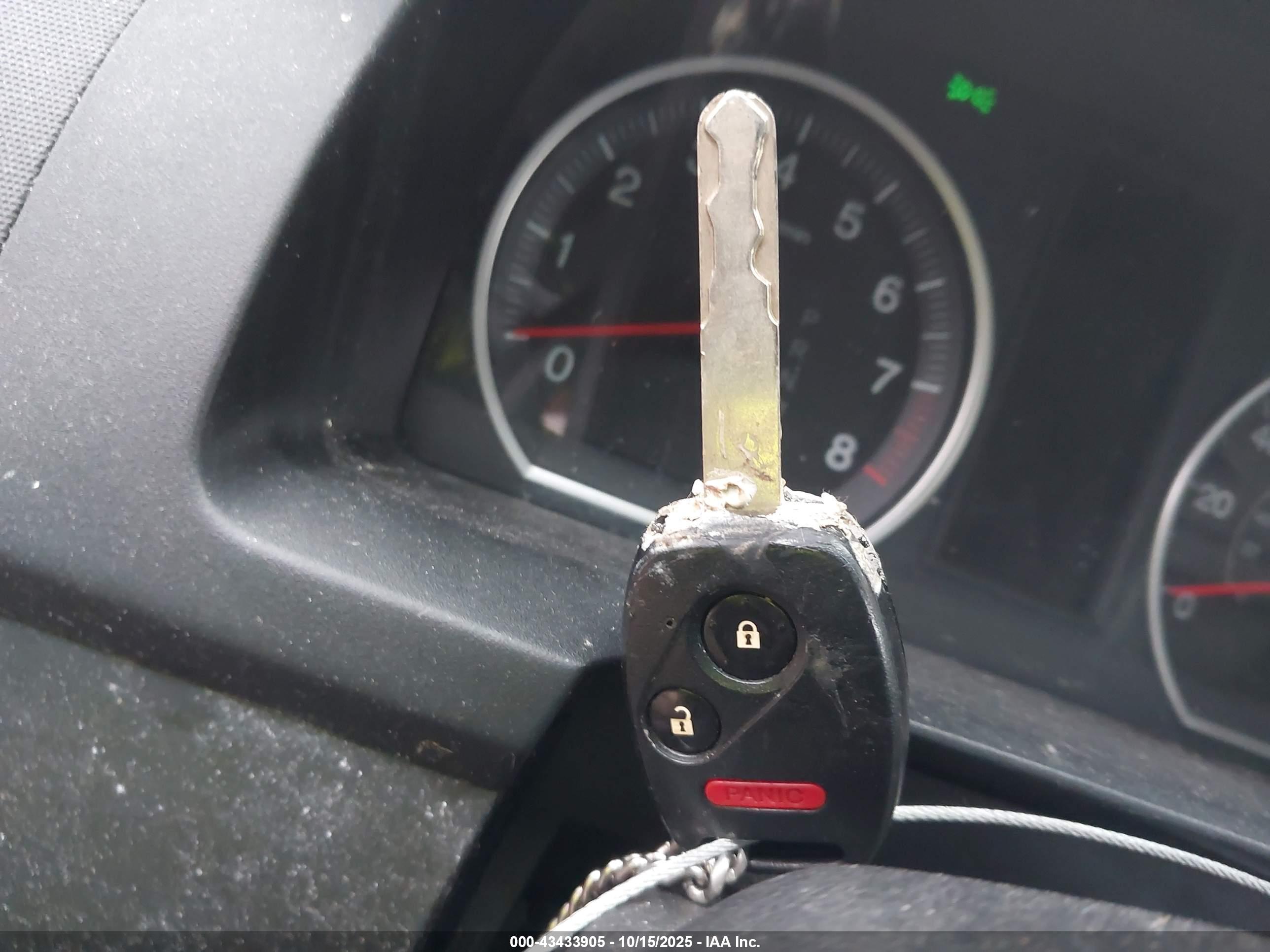HONDA CR-V image 11