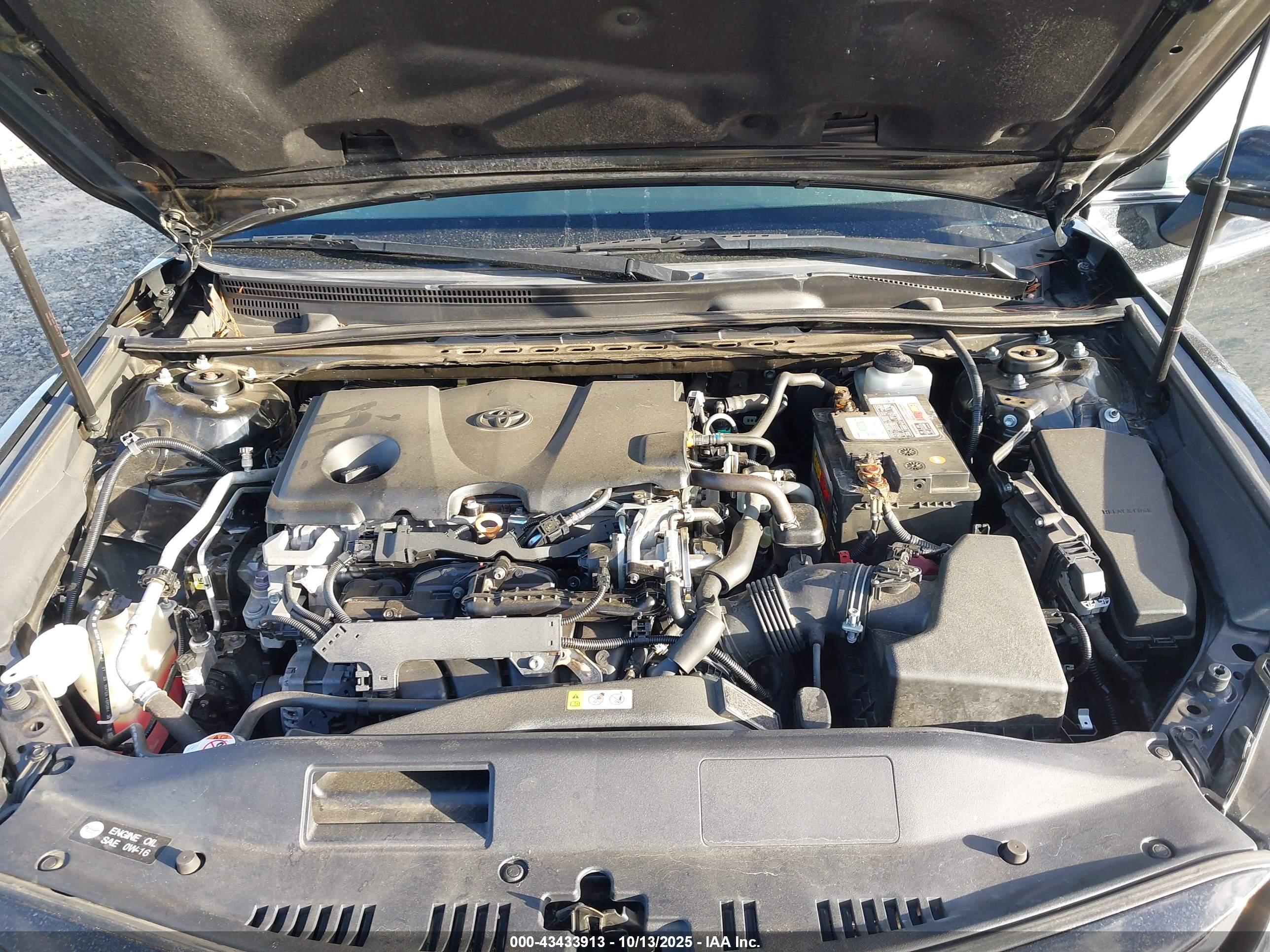 TOYOTA CAMRY image 10